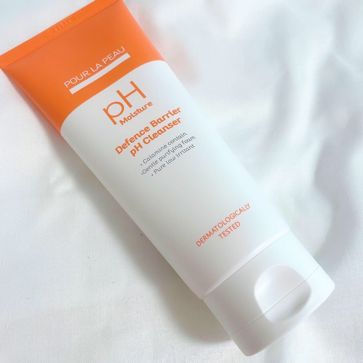 Pour La Peau - Calamine Defense Barrier pH Cleanser