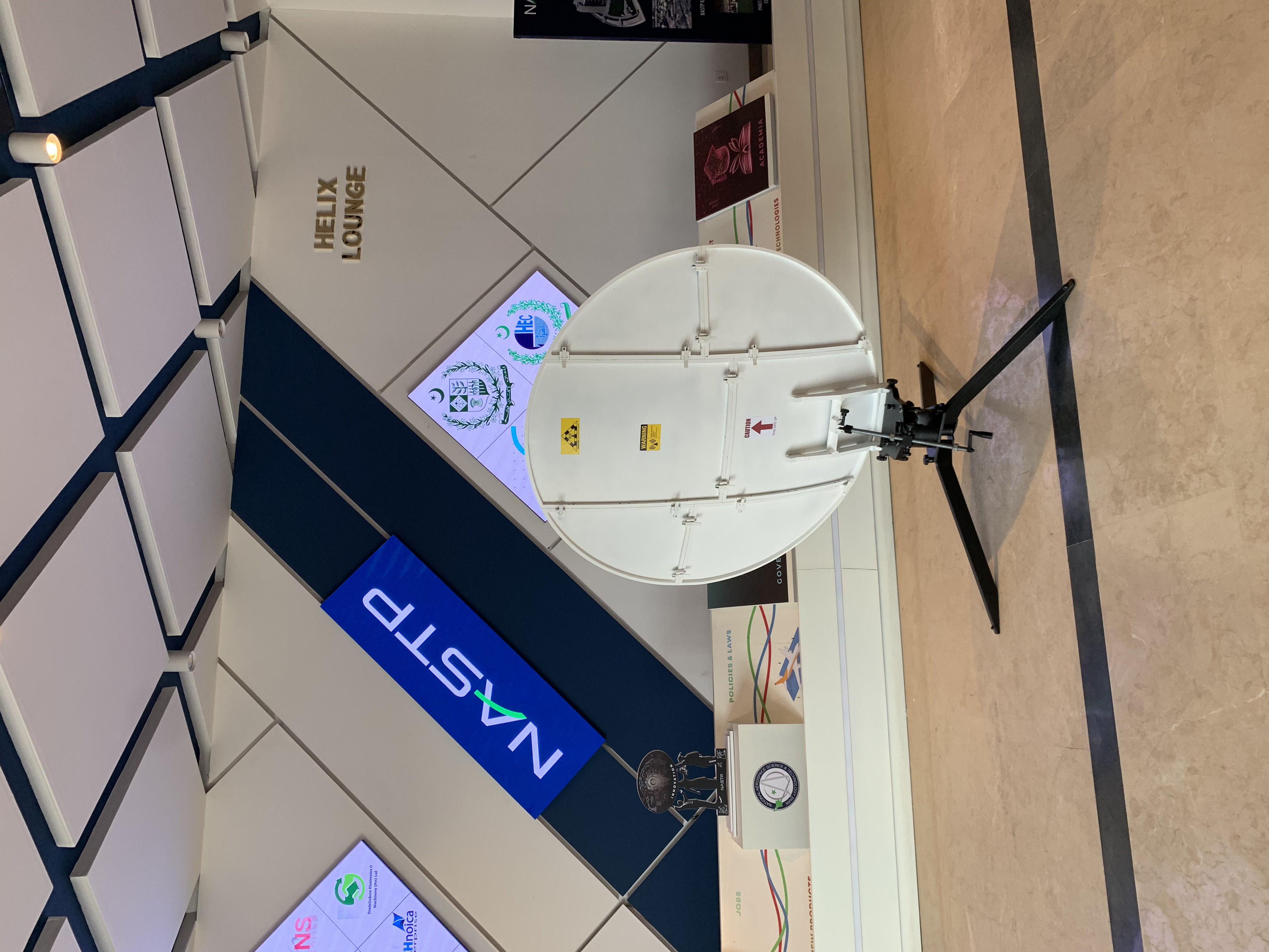 1.2m Flyaway SATCOM Terminal 