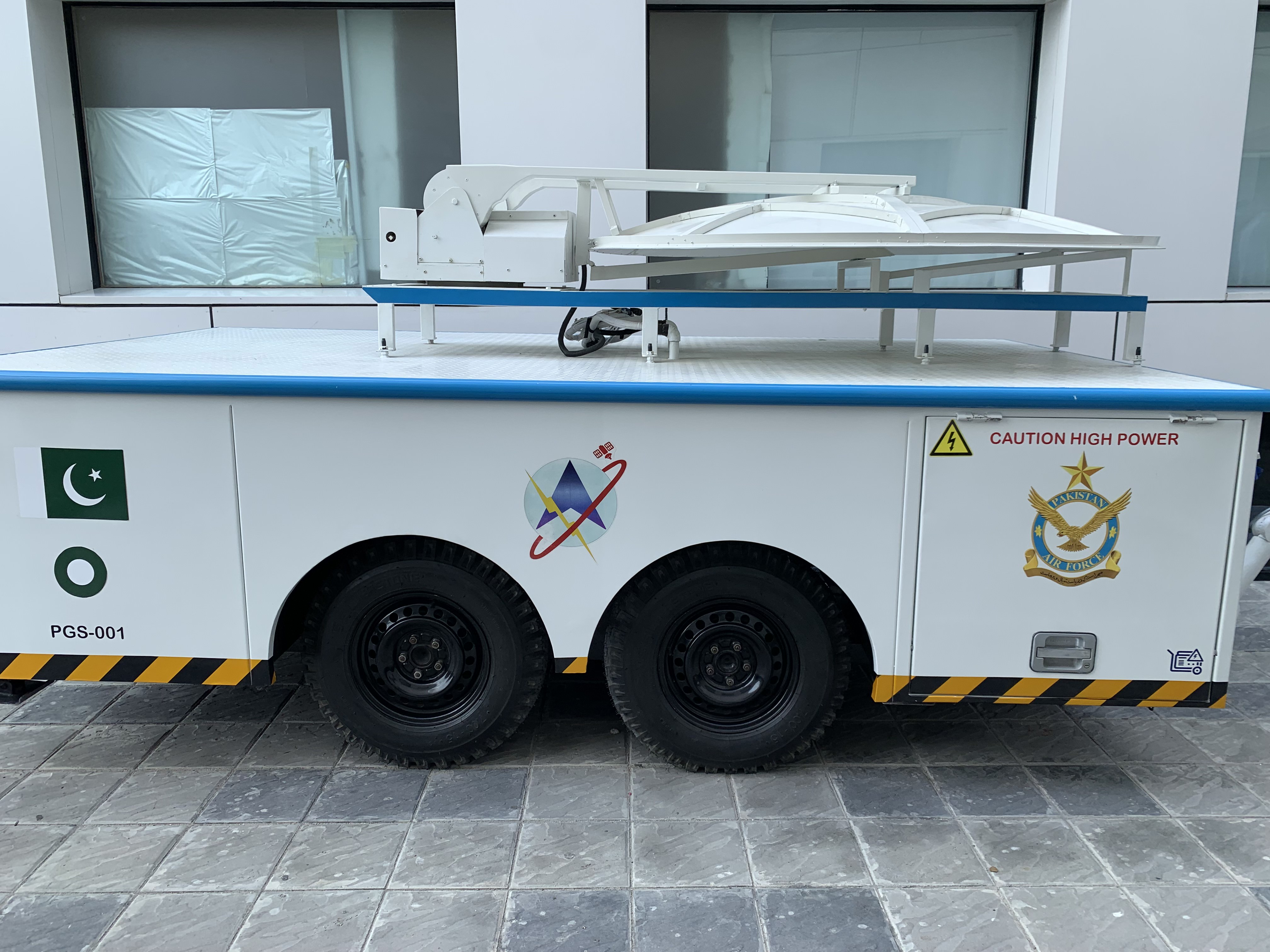 Cell on Wheels (COW)