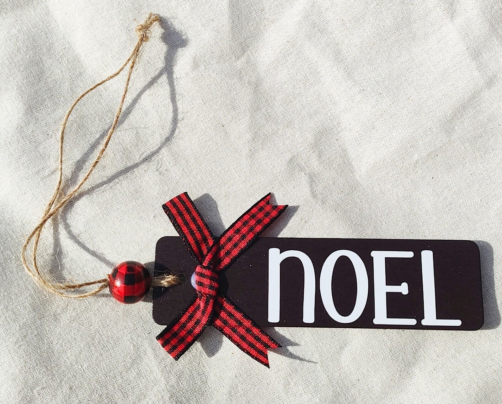 Black and Red Plaid Noel Wooden Door Hanger 