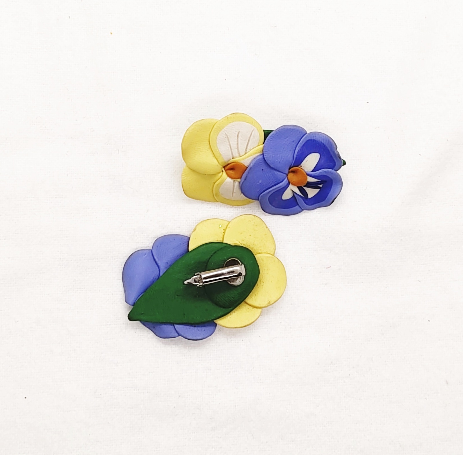 Vintage Clay Pansy Clip on Earrings 
