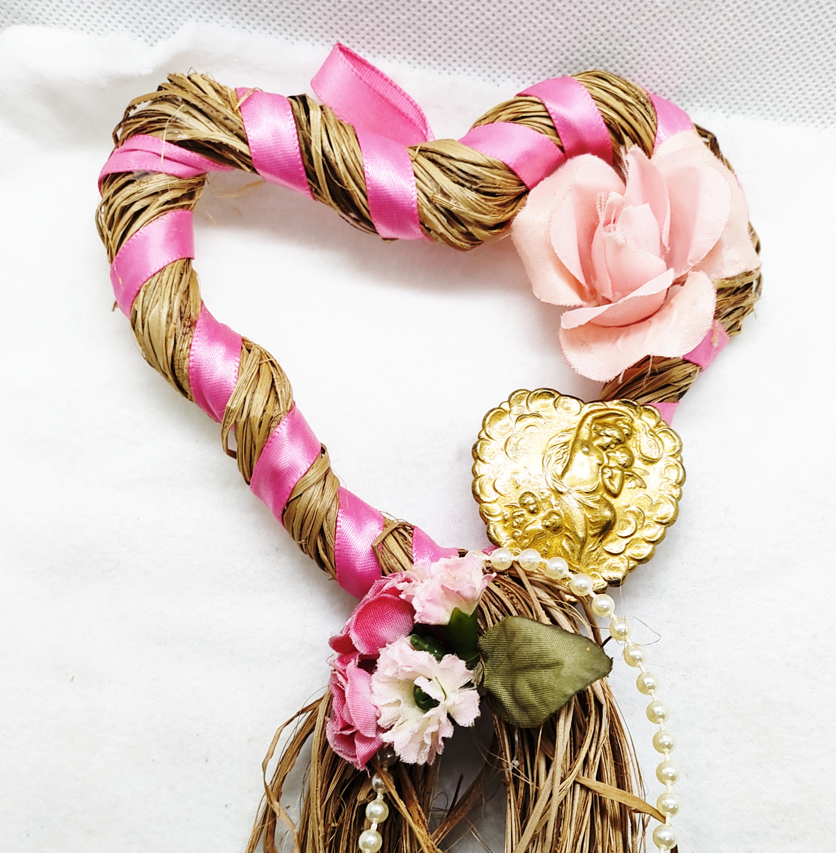 Handmade Heart Shaped Straw Floral Love Wreath with Cupid