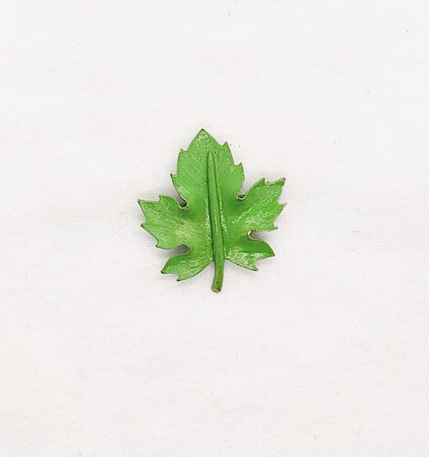 Green Painted Maple Leaf Brooch 