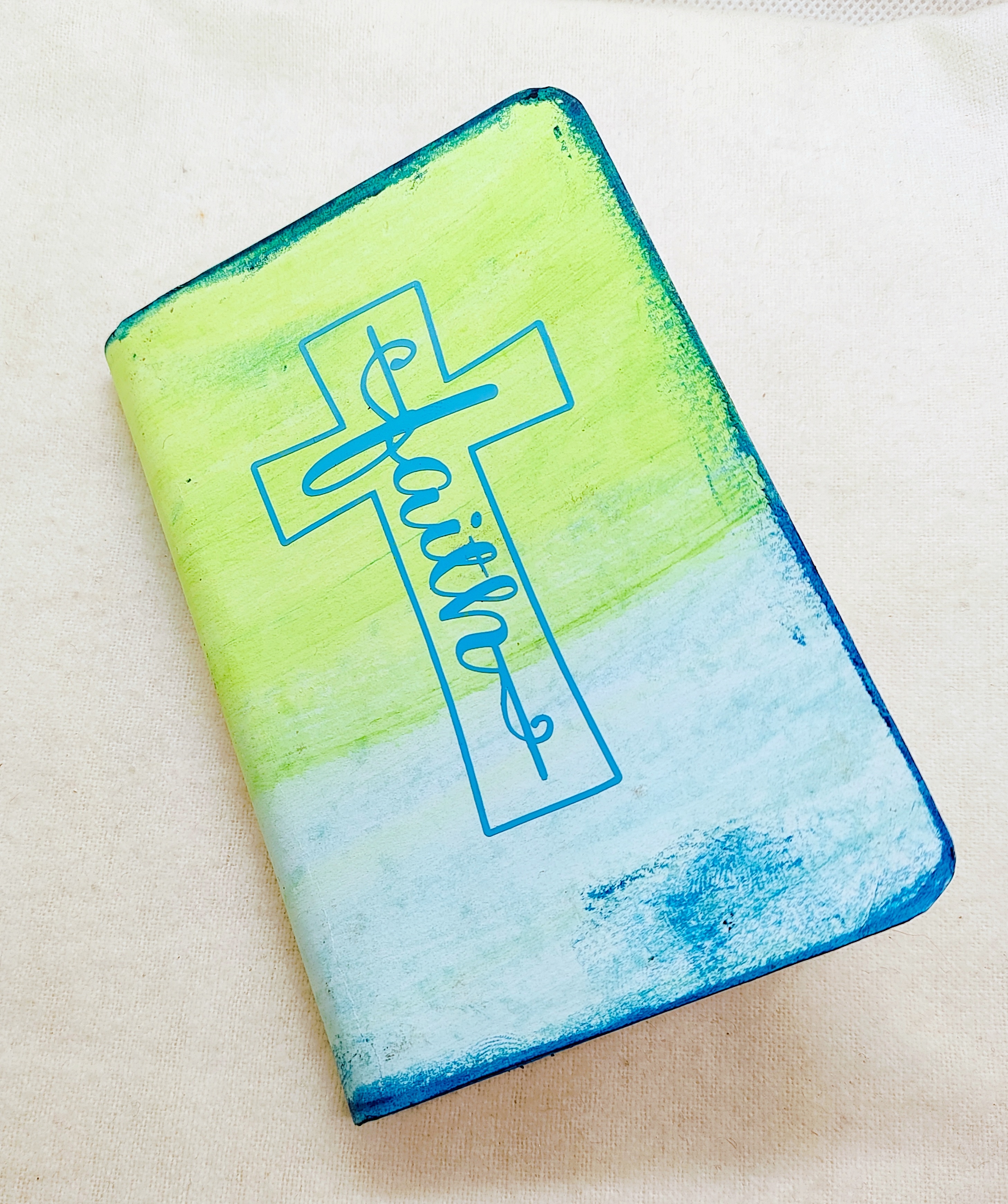 Christian Hand-Covered Pocket Bible - New Testament, Psalms, Proverbs