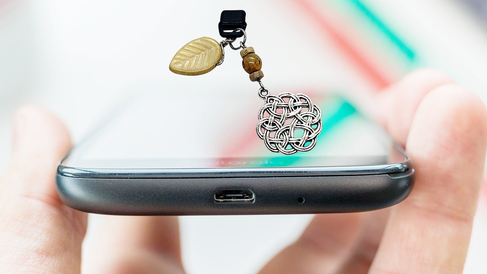 Celtic Knot Beaded Beaded Dust Plug Phone Charm