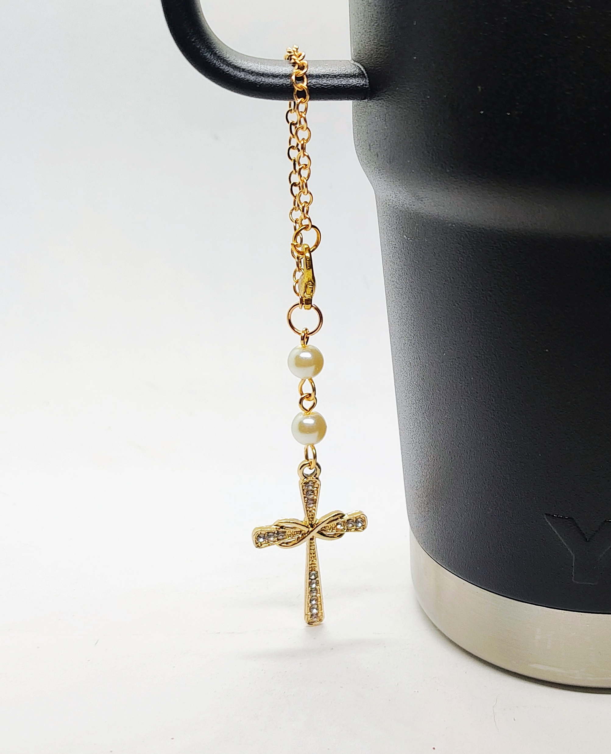 Beaded Pearl Cross Cup Tumbler Charm