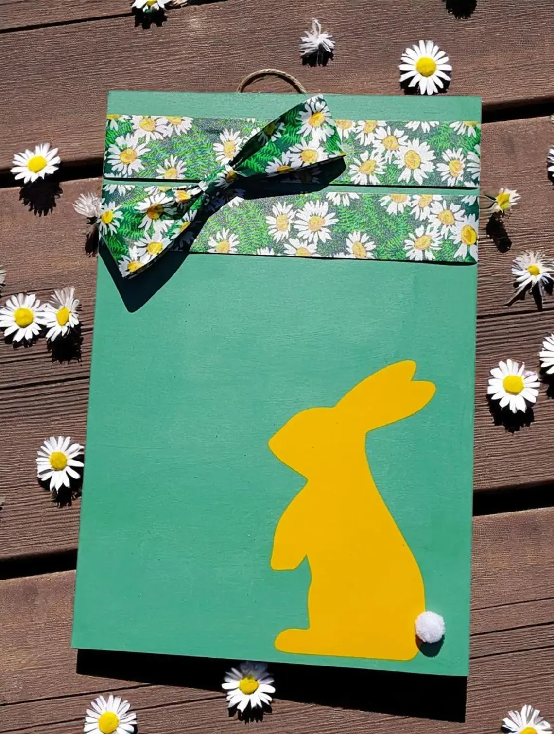 Decorative Easter Bunny Sign Plaque