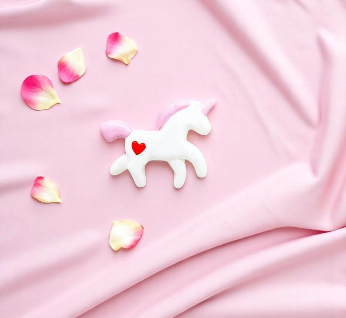 1986 Hallmark Cloisonné Unicorn Pin Brooch