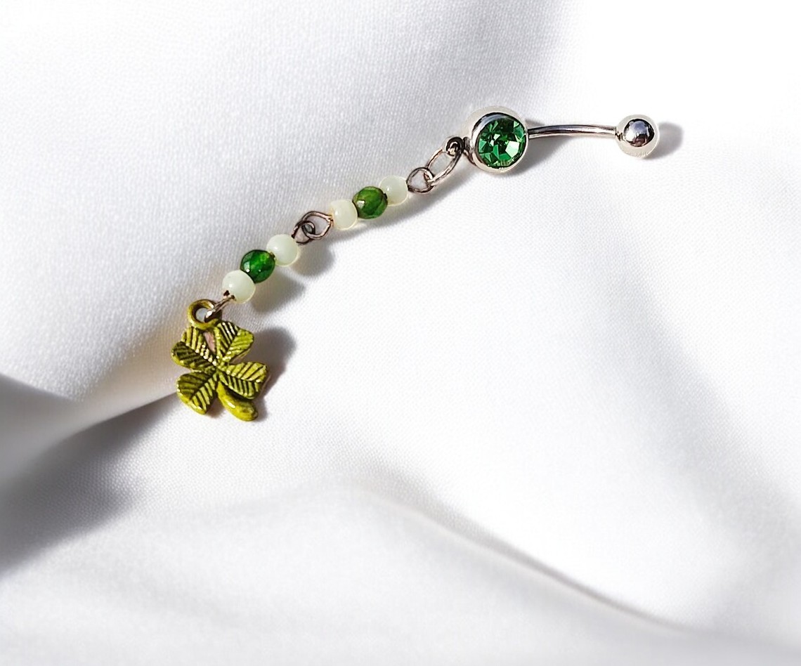 Four Leaf Clover with Green Gemstone Belly Button Ring Jewelry - 14 G