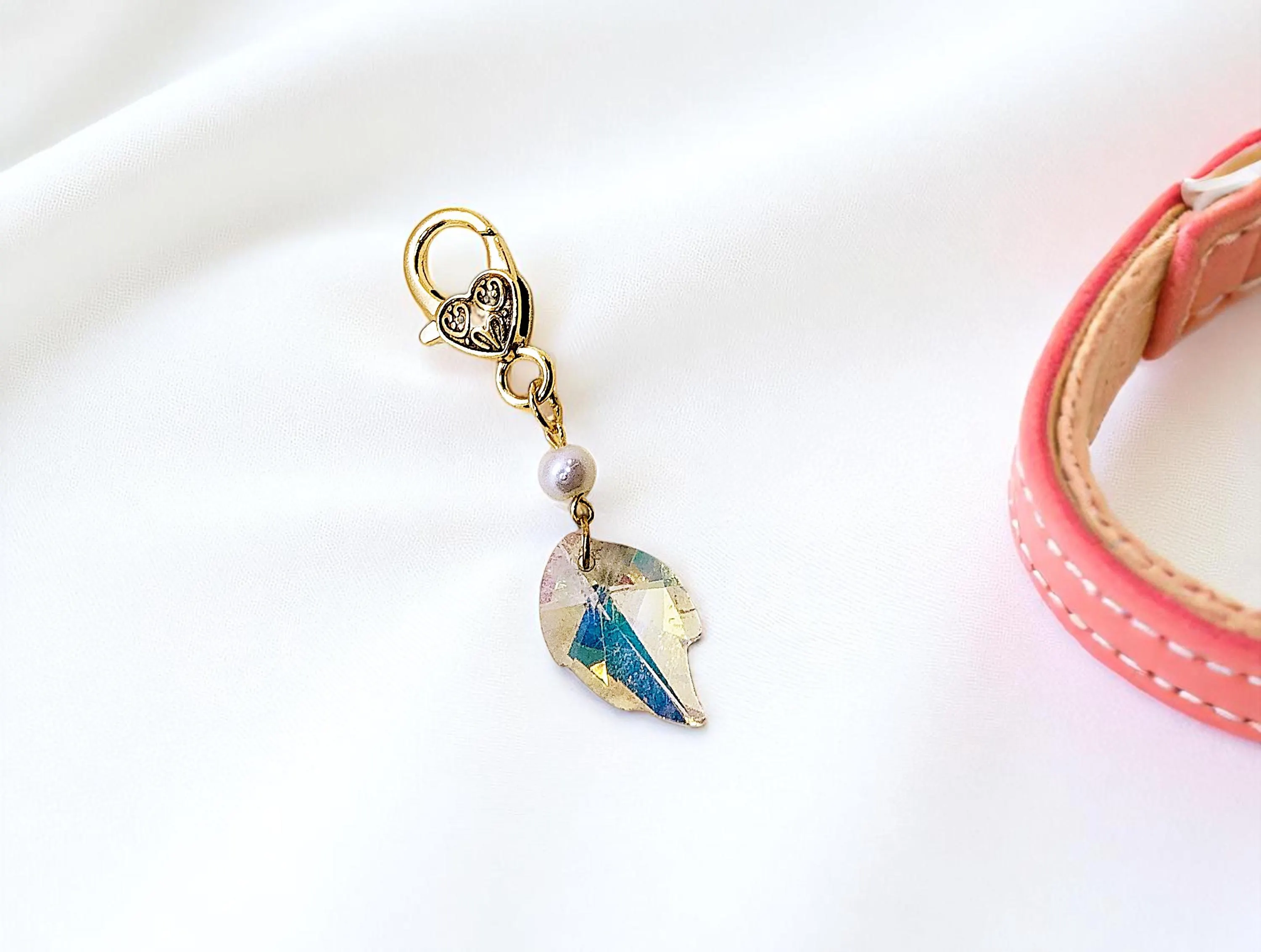 Golden Pearl & Crystal Leaf Pet Collar Charm Tag