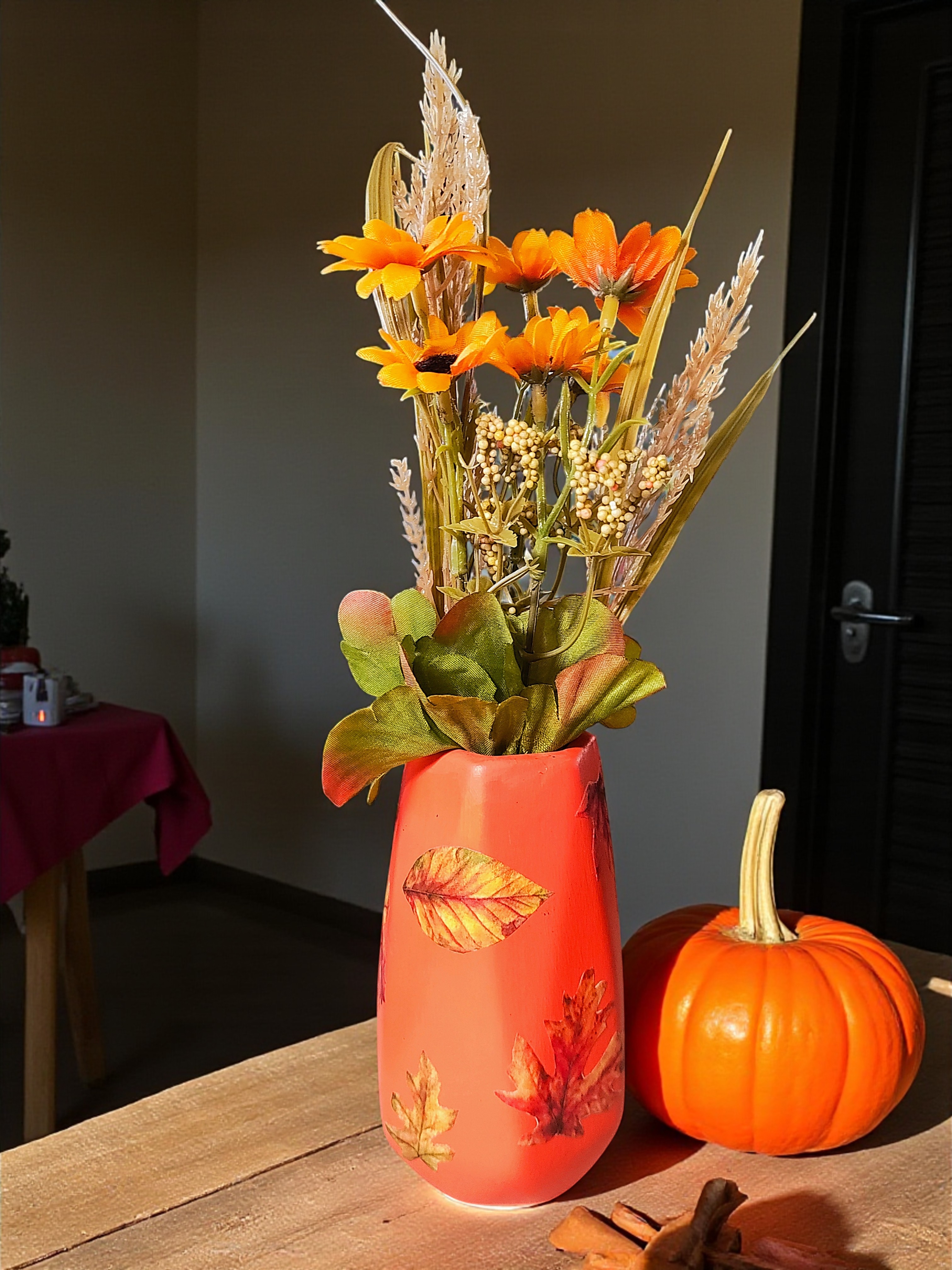 Small Cozy Orange Autumn Leaves Ceramic Flower Vase