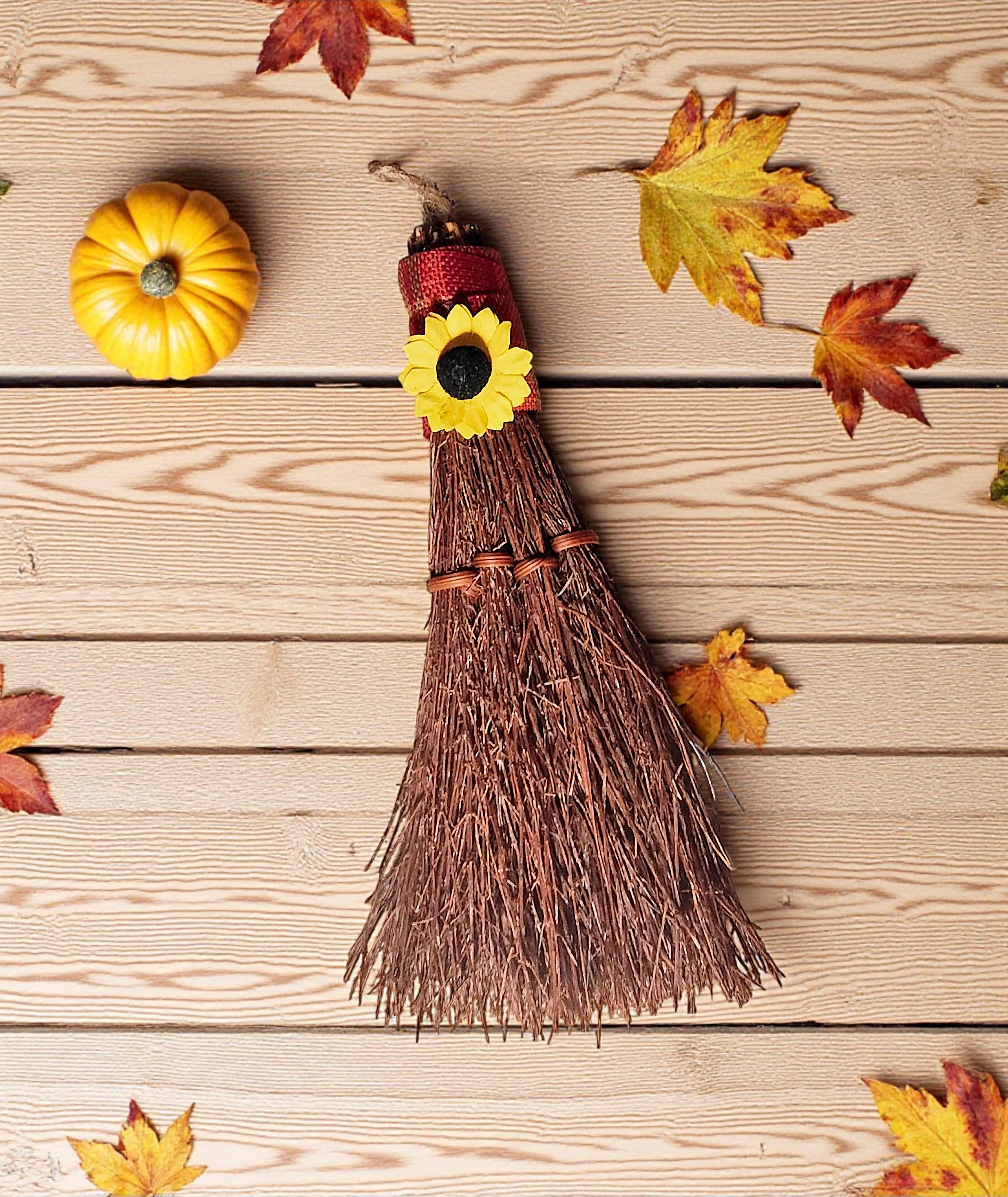 Small 6 Inch Cinnamon & Pumpkin Spice Scented Autumn Twig Broom