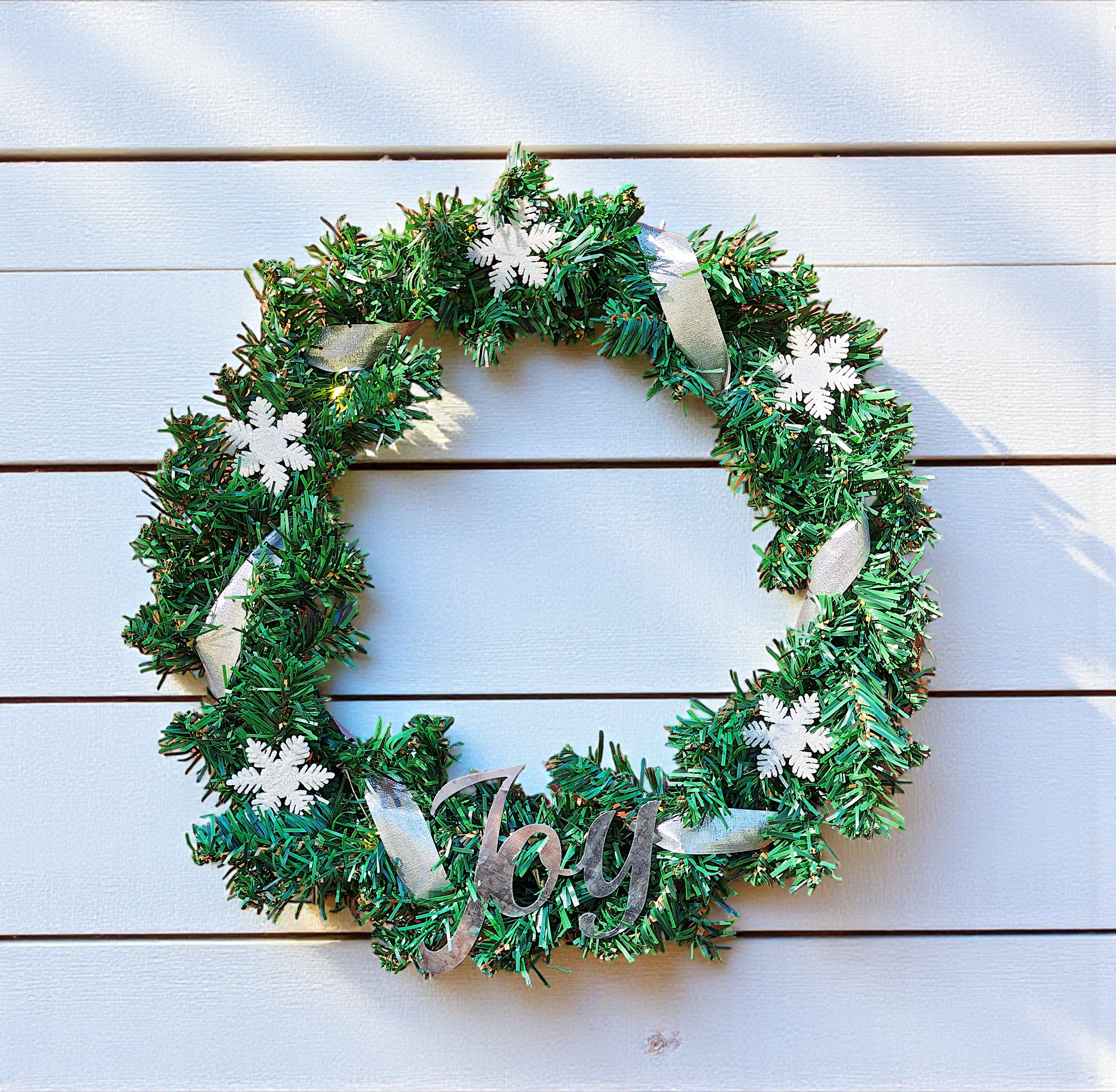 Festive 15 Inch Lighted Christmas Pine JOY Snowflake Wreath
