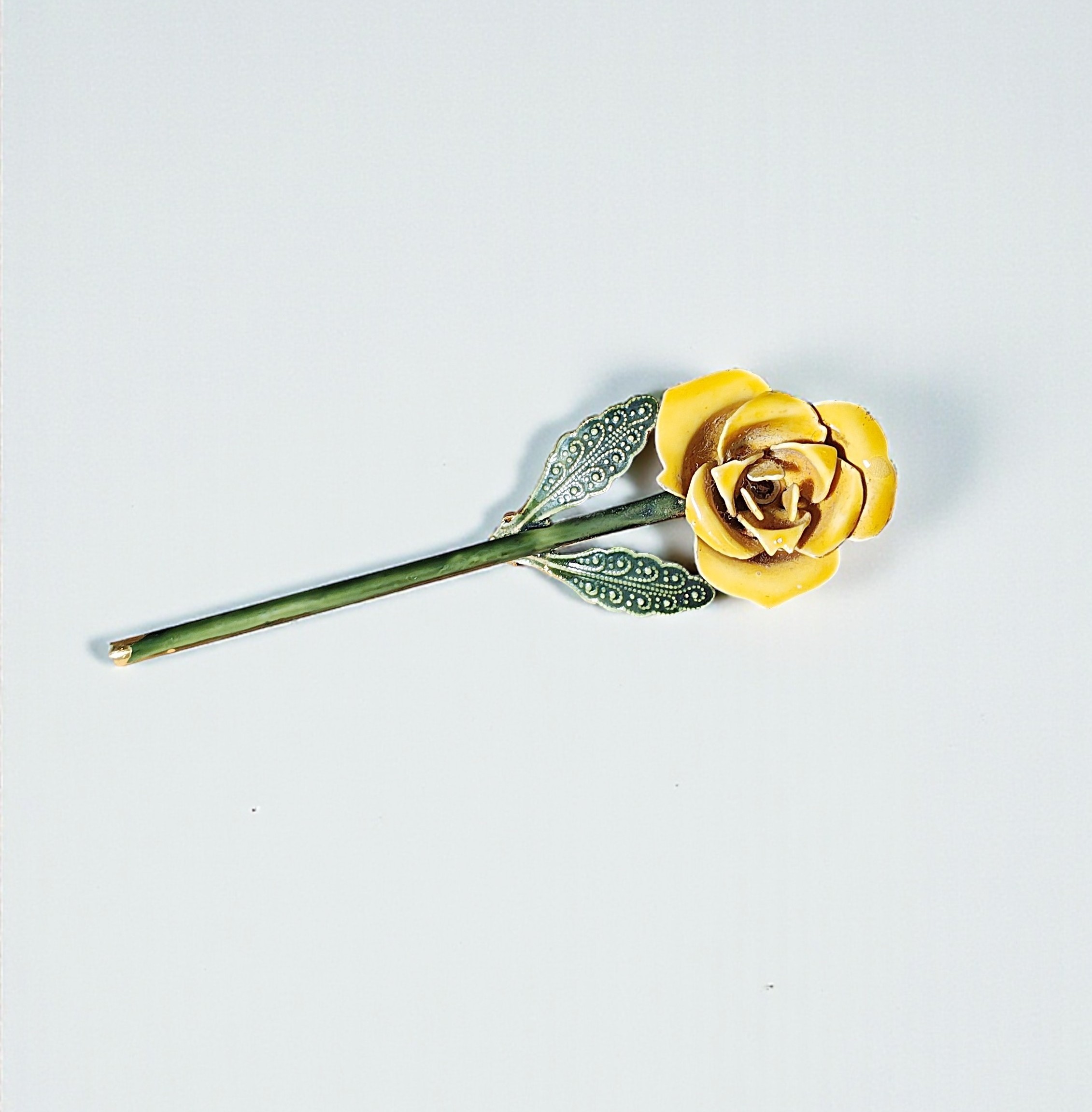 Rare Vintage Ornate Yellow Rose Brooch