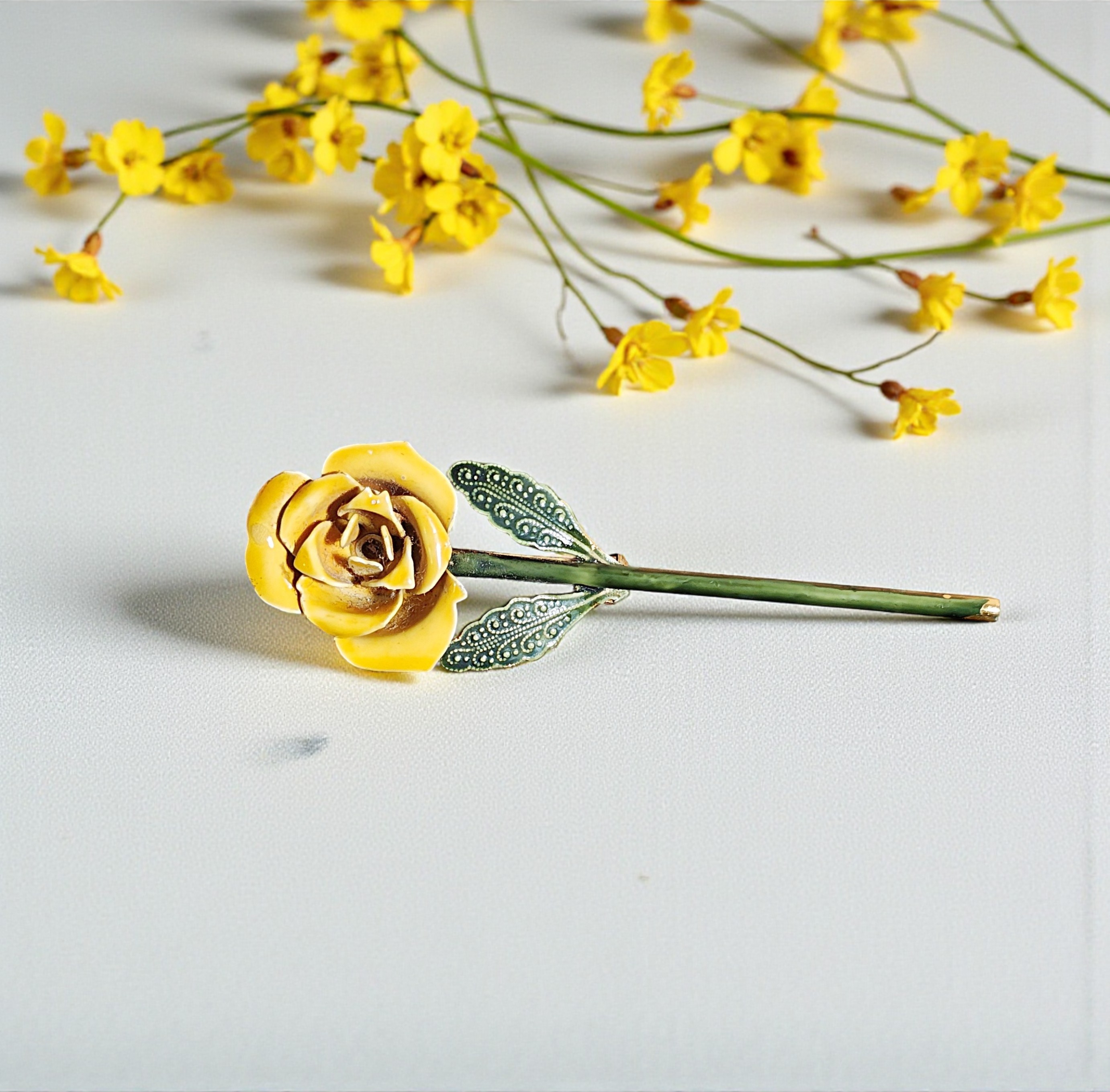 Rare Vintage Ornate Yellow Rose Brooch