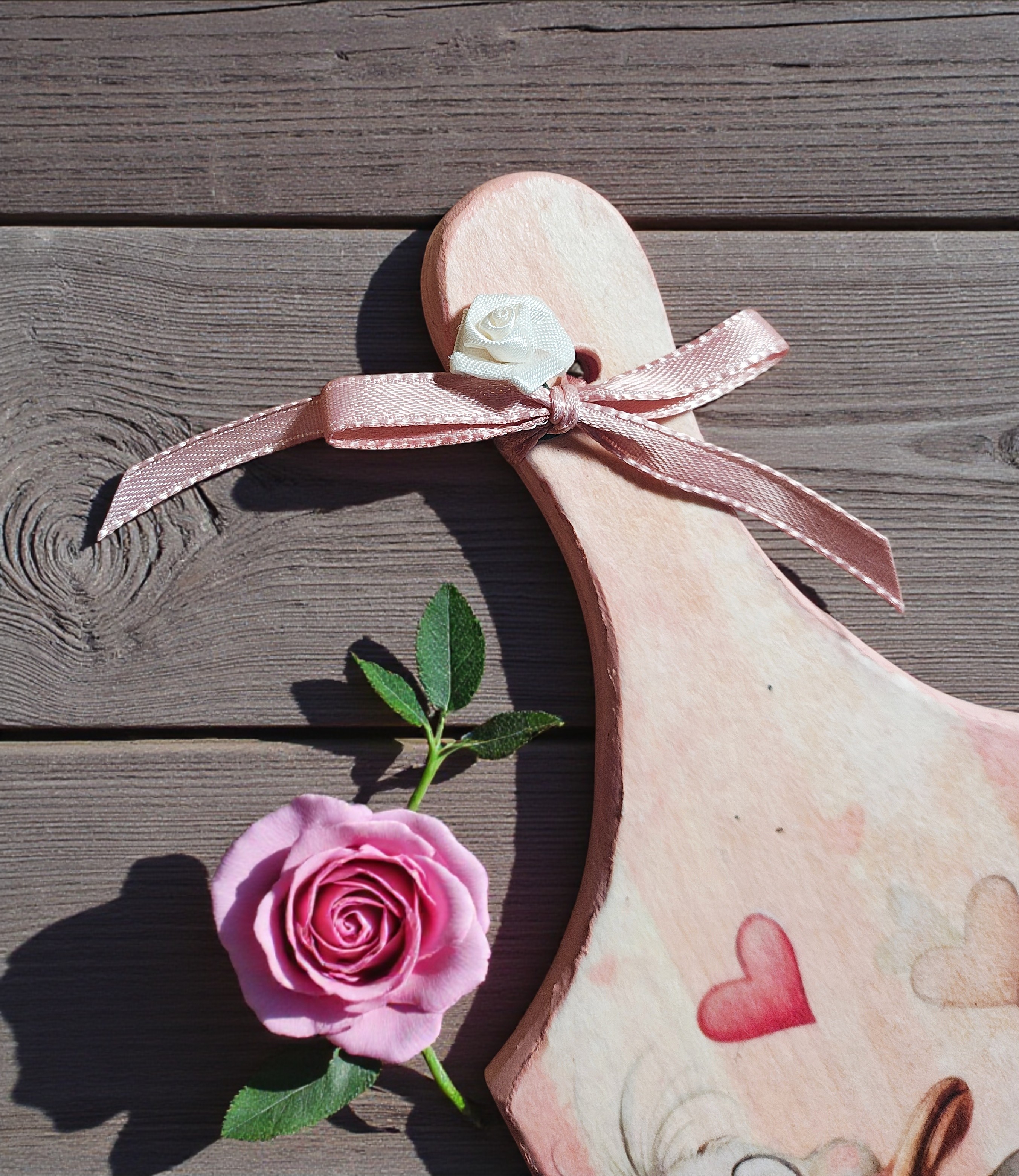 Small Wooden Valentine Goose & Hearts Cutting Board
