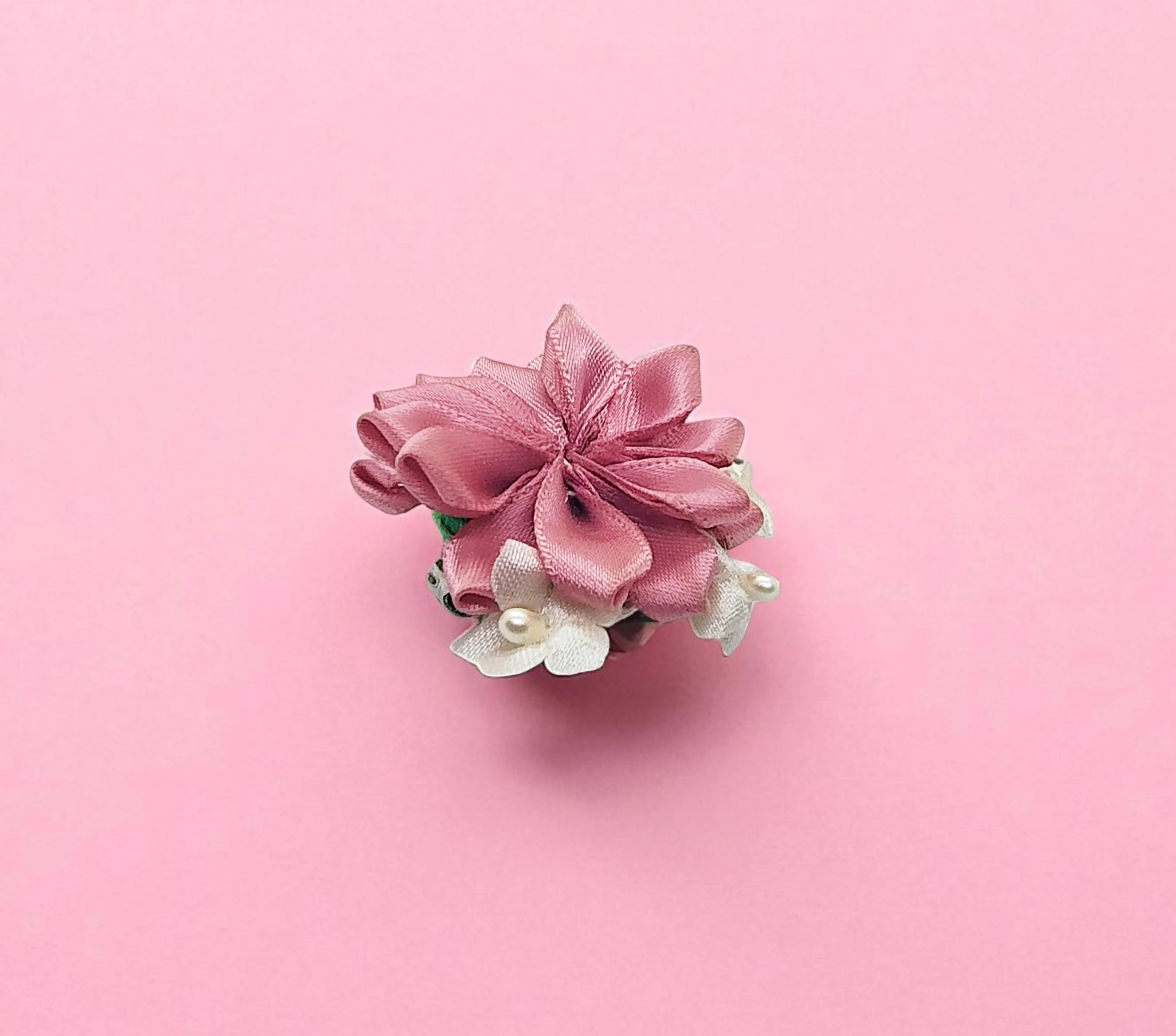Dusty Pink and Tiny White Floral Brooch Pin 