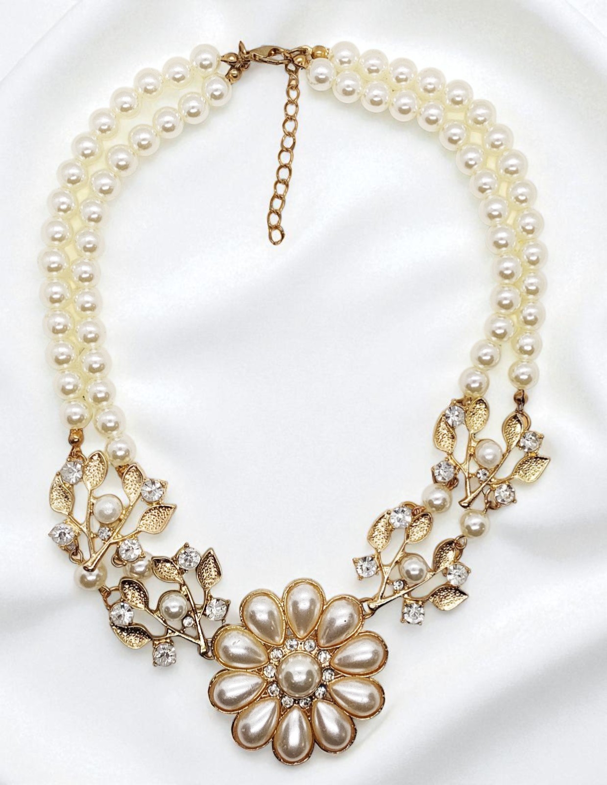 Floral Golden White Glass & Rhinestone Pearl Choker Adjustable Necklace 
