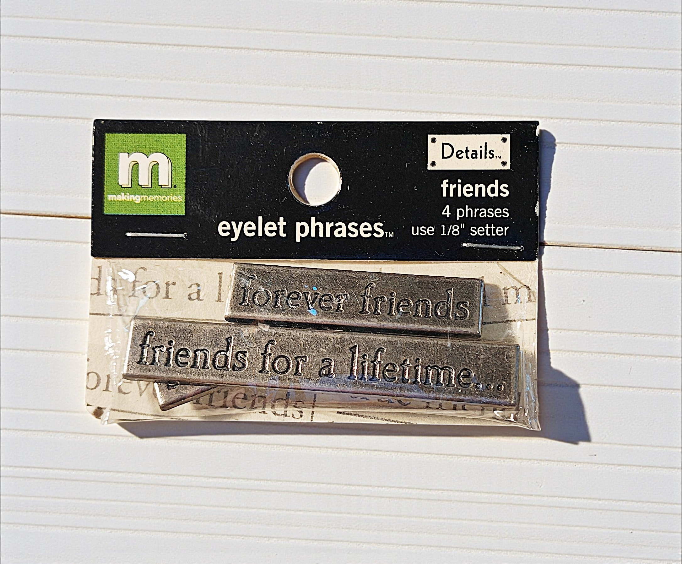 Making Memories Pewter Sentiment Charm Eyelet Quotes - Friends Theme