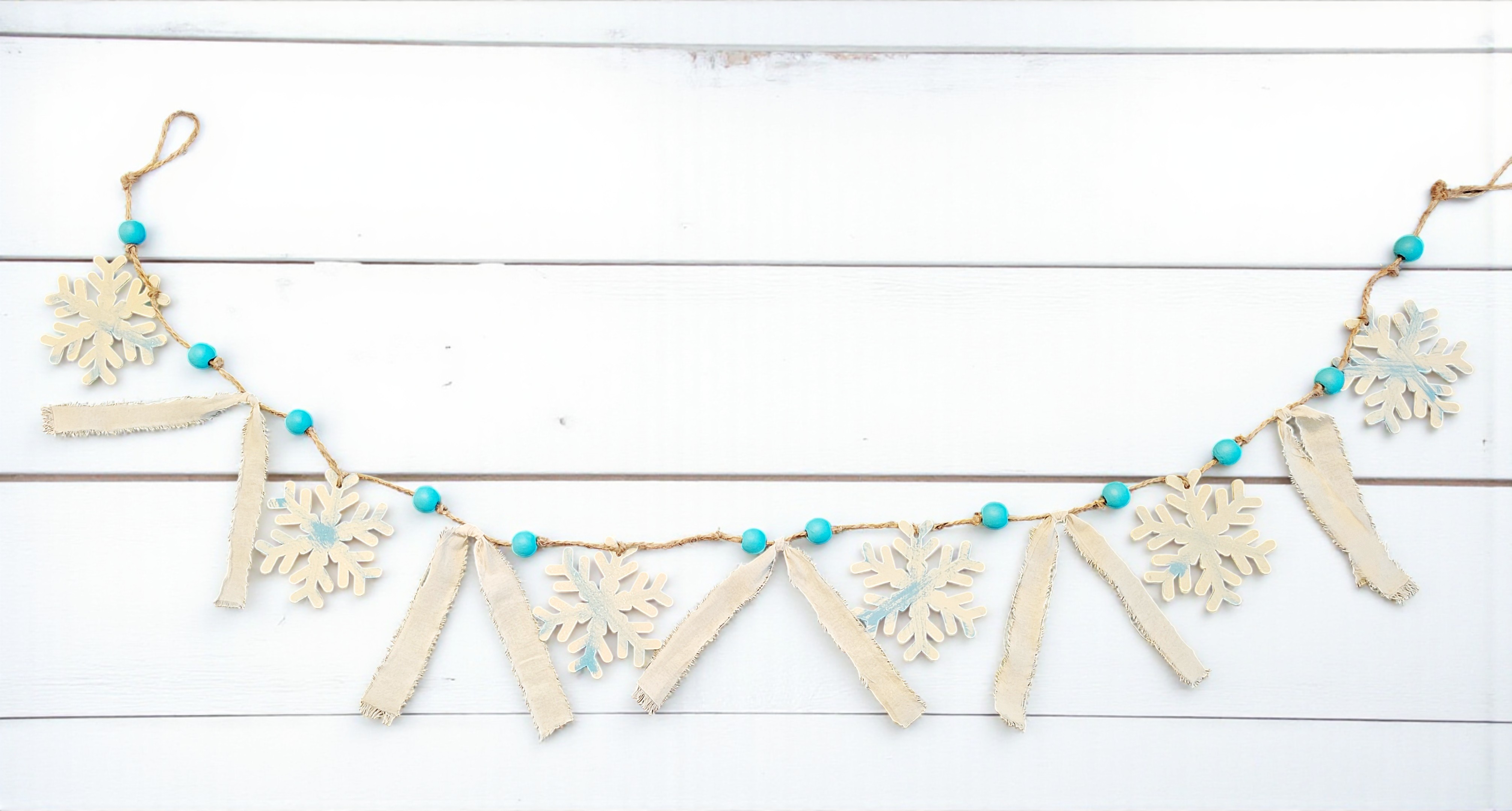 Wooden Rustic Christmas Snowflake Beaded Banner Decoration