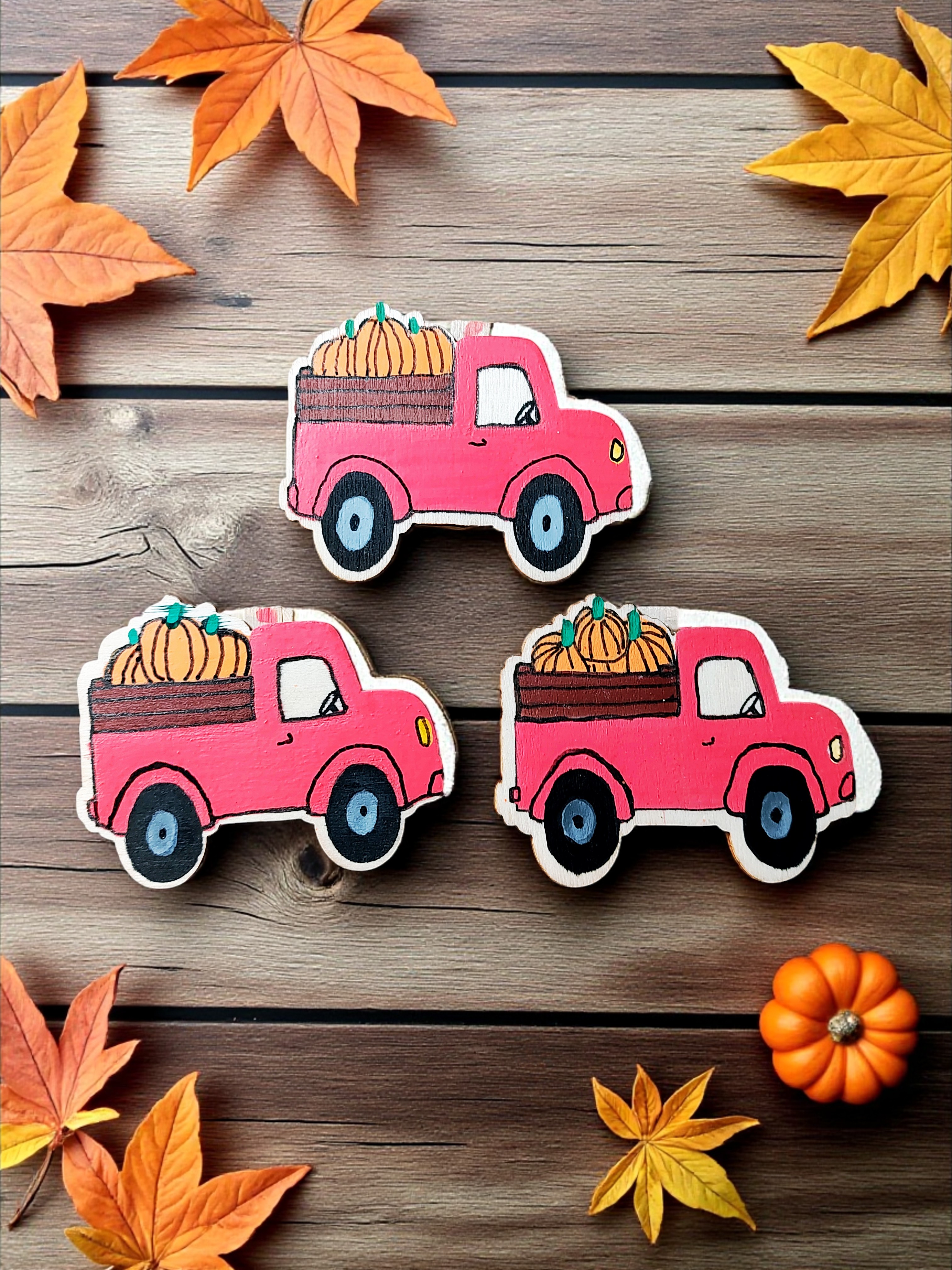Cute Small Wooden Autumn Truck Clothespins