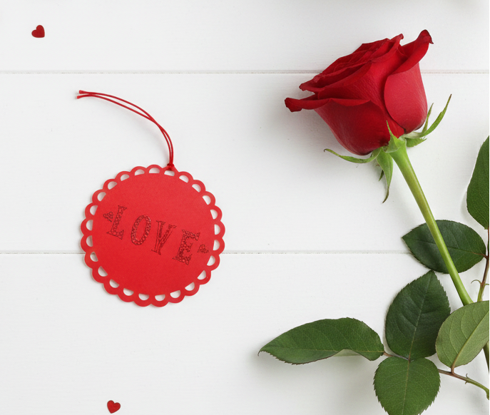 Decorative Doily Love Junk Journal Hanging Gift Tags