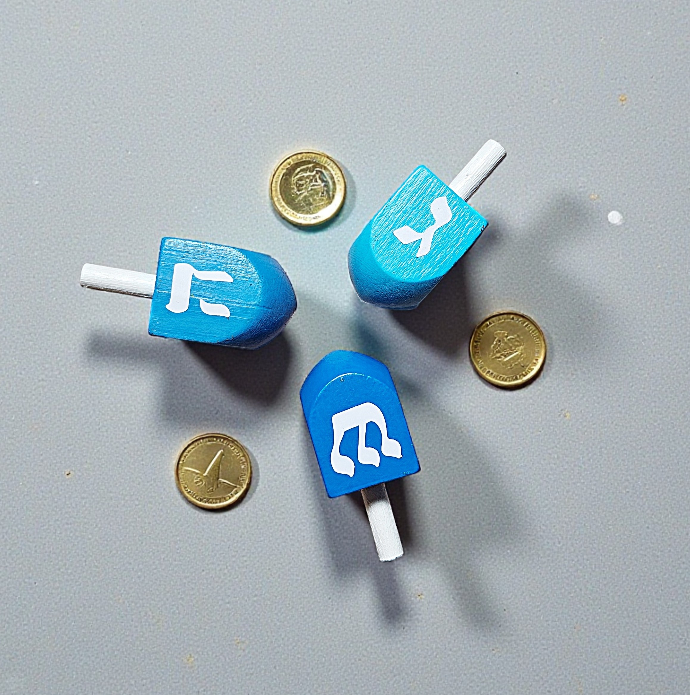 Hand Painted Wooden Blue Hanukkah Dreidel Game Set of 3