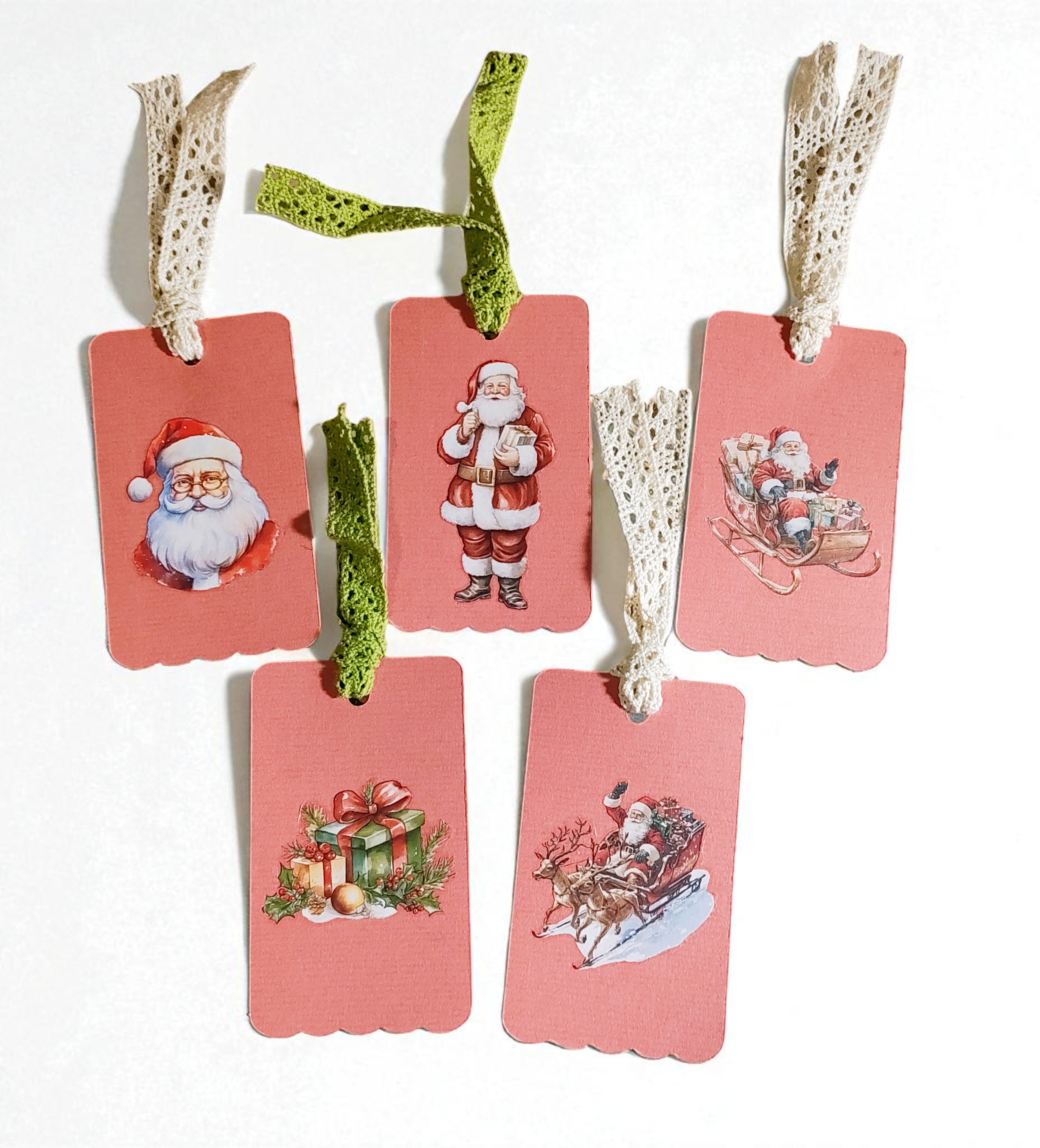 Handmade Retro Santa Christmas Gift Tags with Lace Ribbon - Set of 5