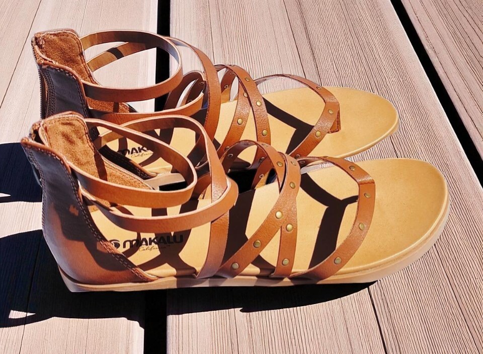 Makalu California Flat Strappy Sandals Women's Size 7.5 