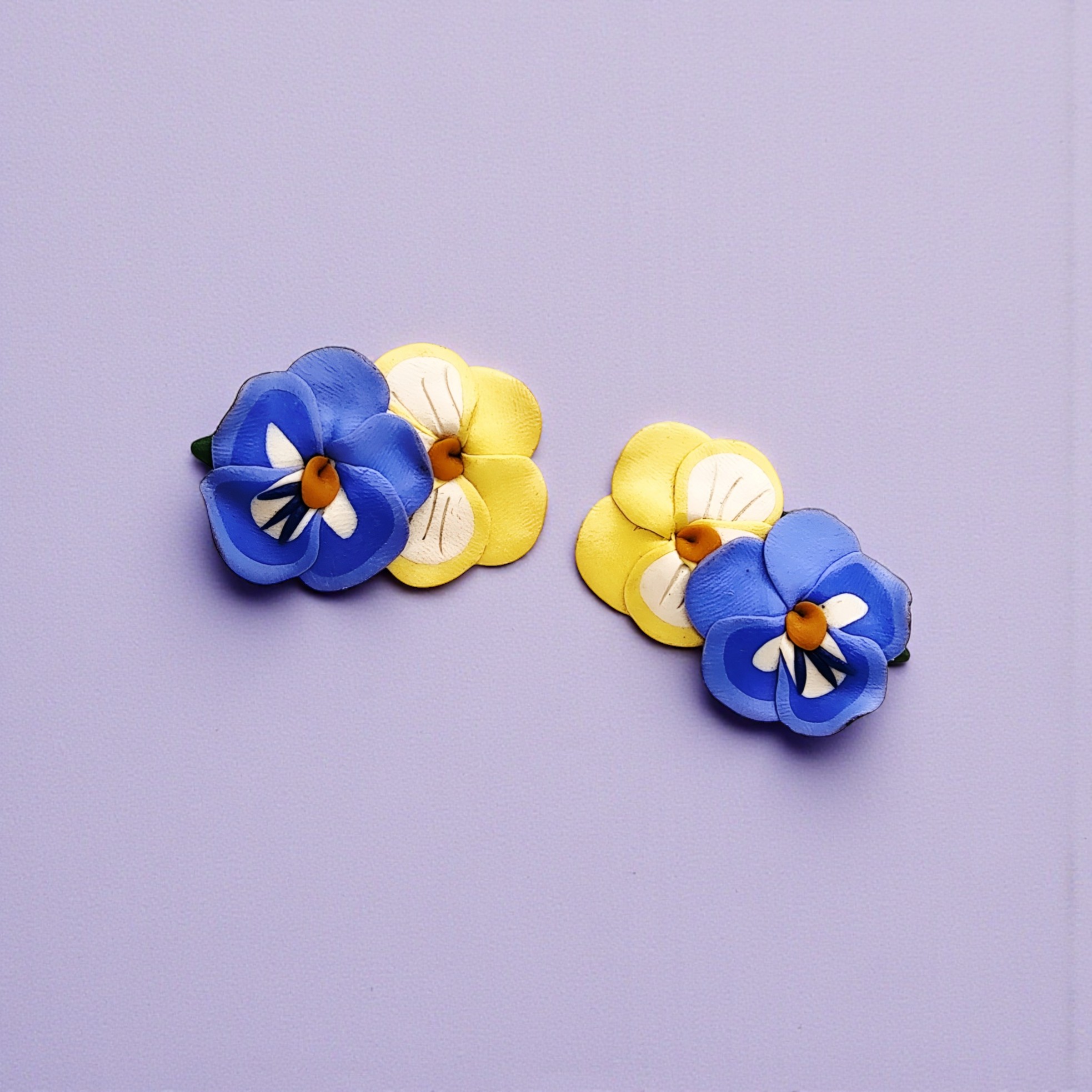 Vintage Clay Pansy Clip on Earrings 