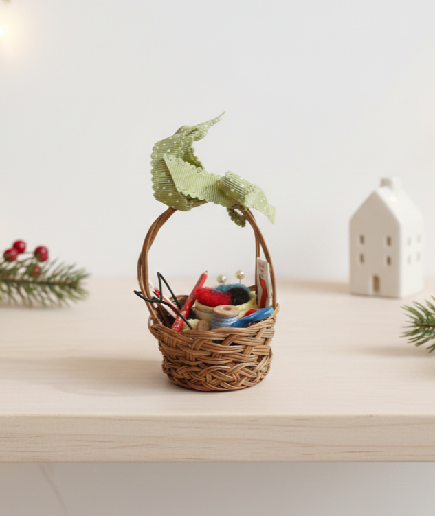 Sewing & Crafter's Holiday Ornament 