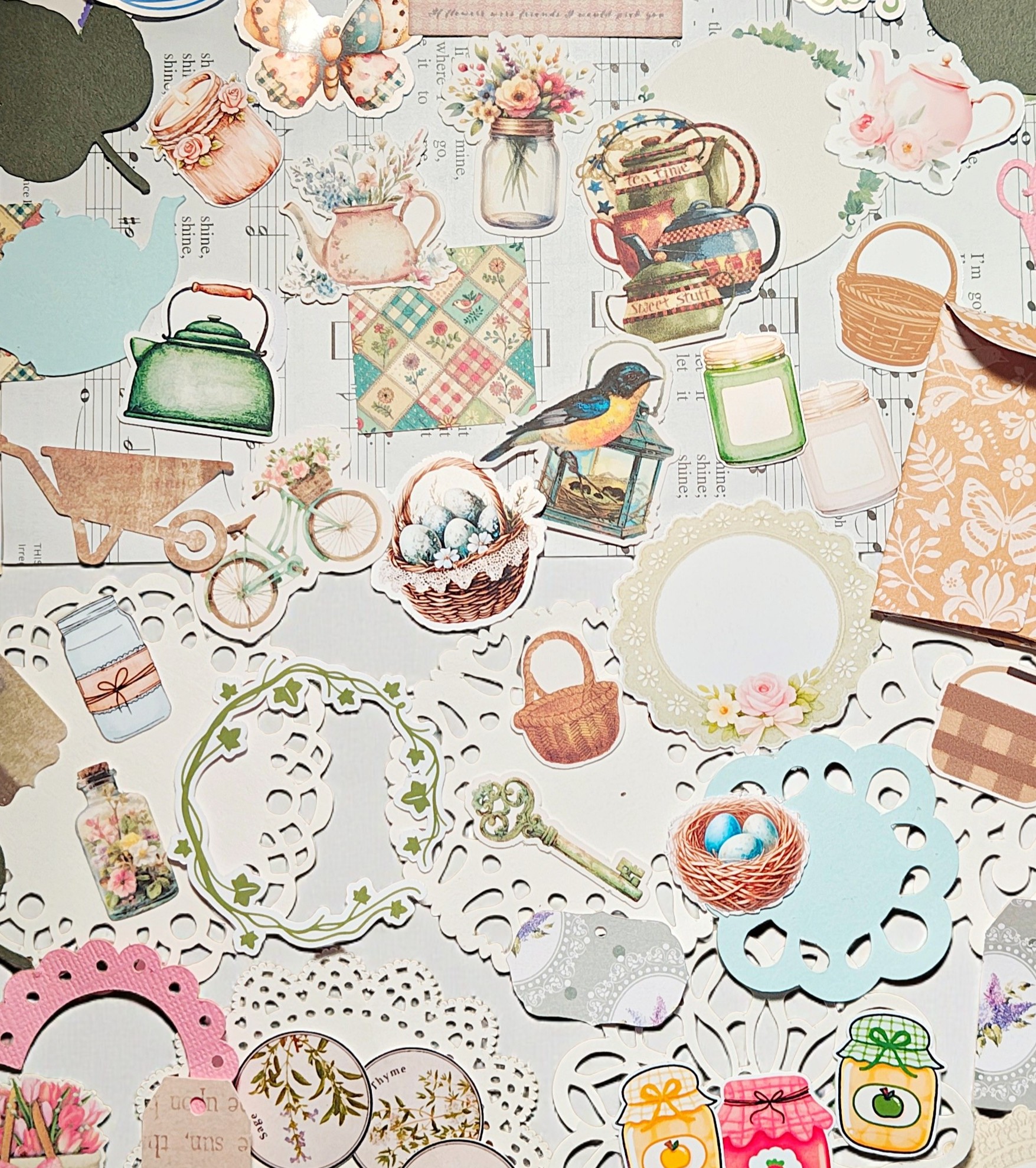 Cottagecore Theme Papercraft Ephemera Pack