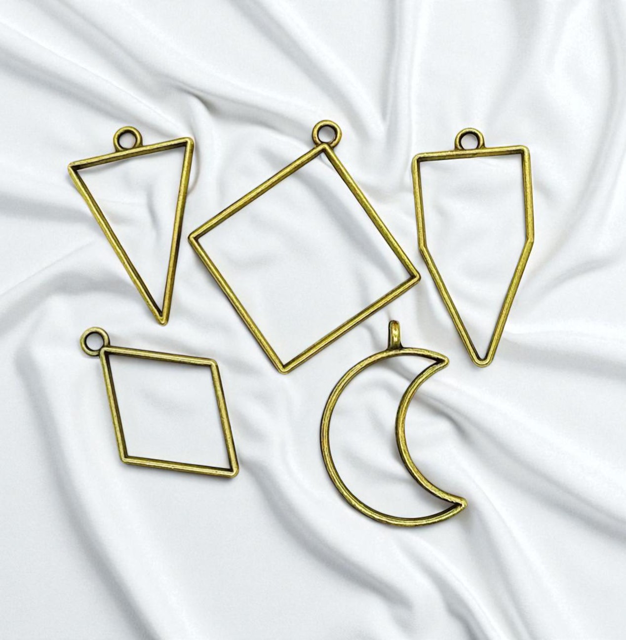 Bronze Open Bezels for Resin, Hollow Blank Pendants, Blank Frame Charms, Resin Mold - 15 pieces