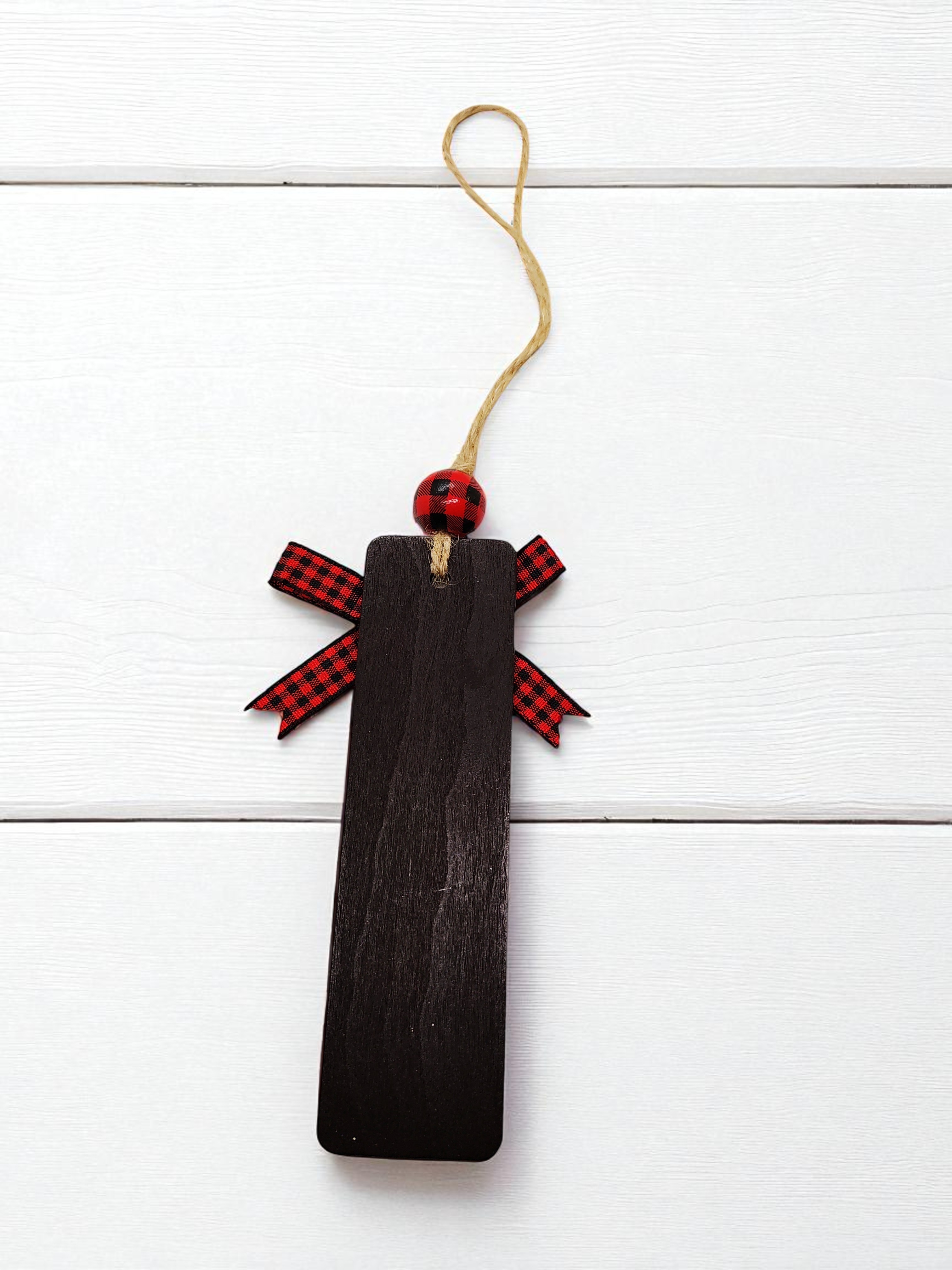 Black and Red Plaid Bright Wooden Door Hanger 