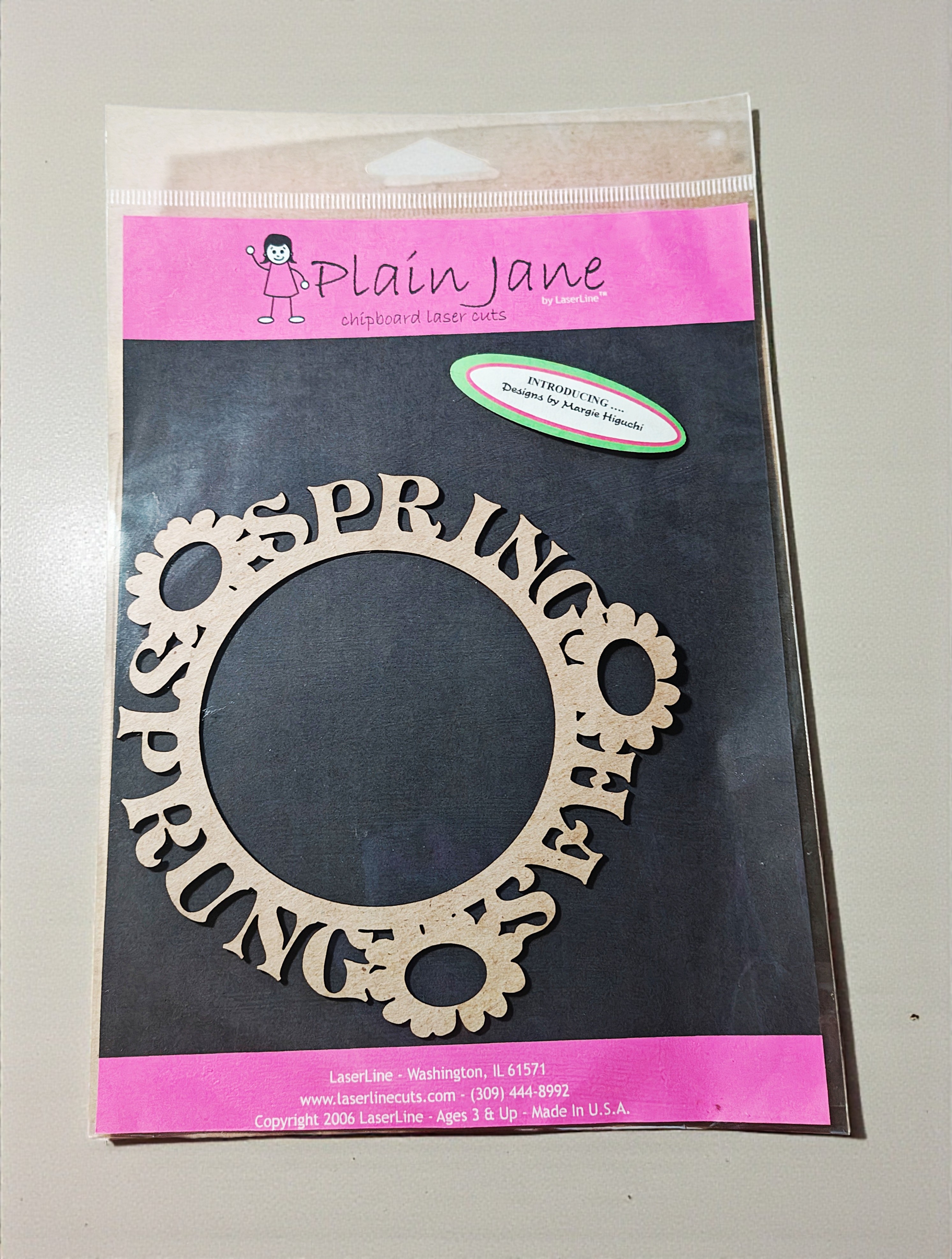 SPRING Circle Chipboard Laser Cut Out Embellishment