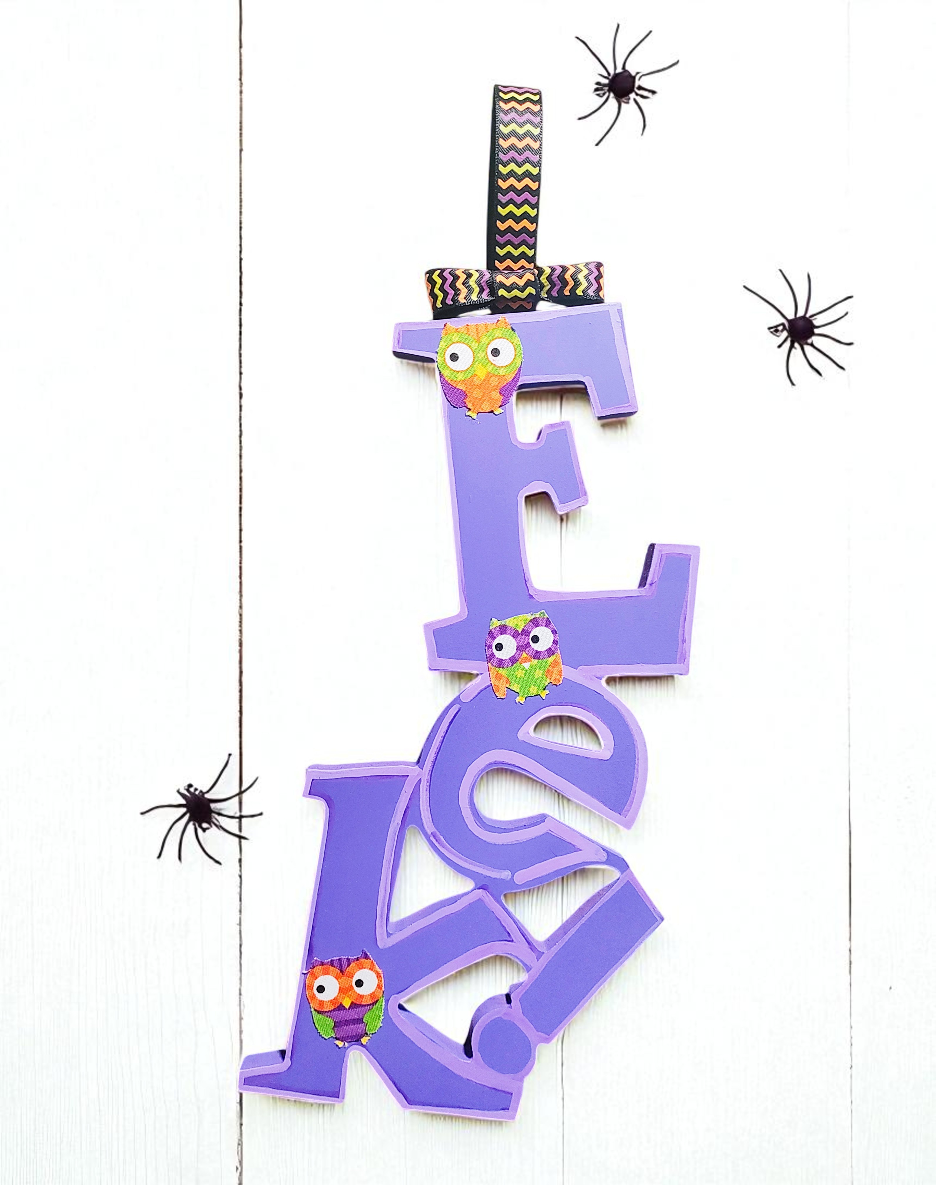 Purple Halloween EEk Door Hanger