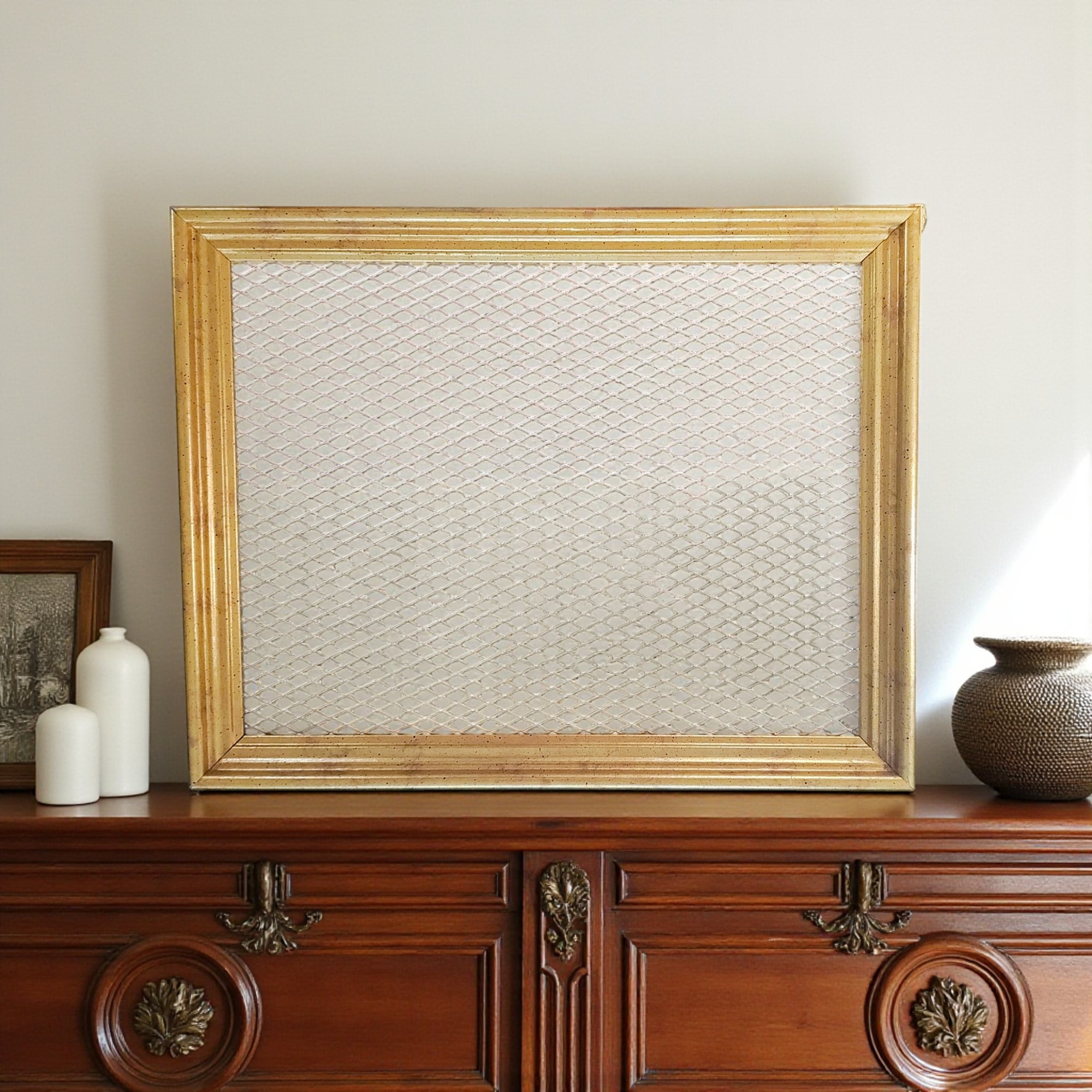 Golden Frame Jewelry Organizer 