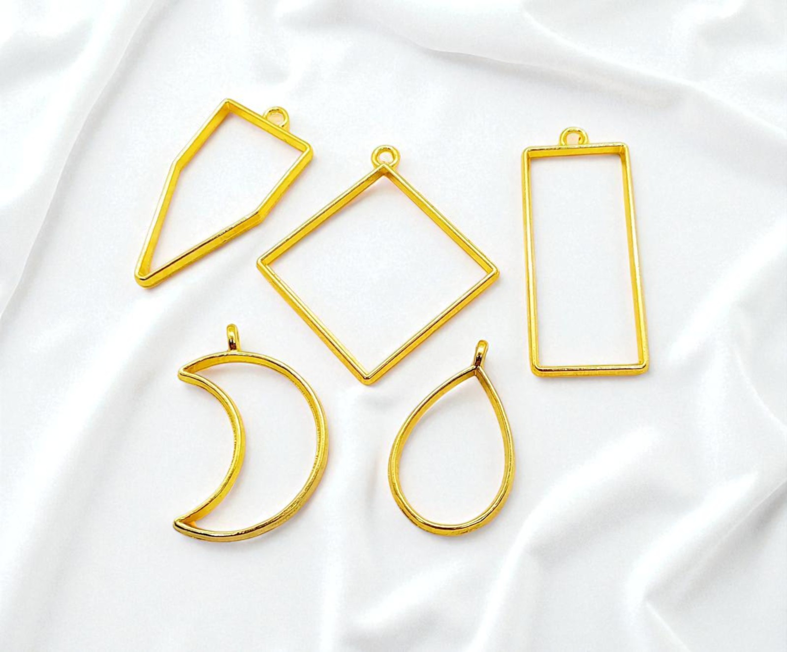 Gold Open Bezels for Resin, Hollow Blank Pendants, Blank Frame Charms, Resin Mold - 15 pieces