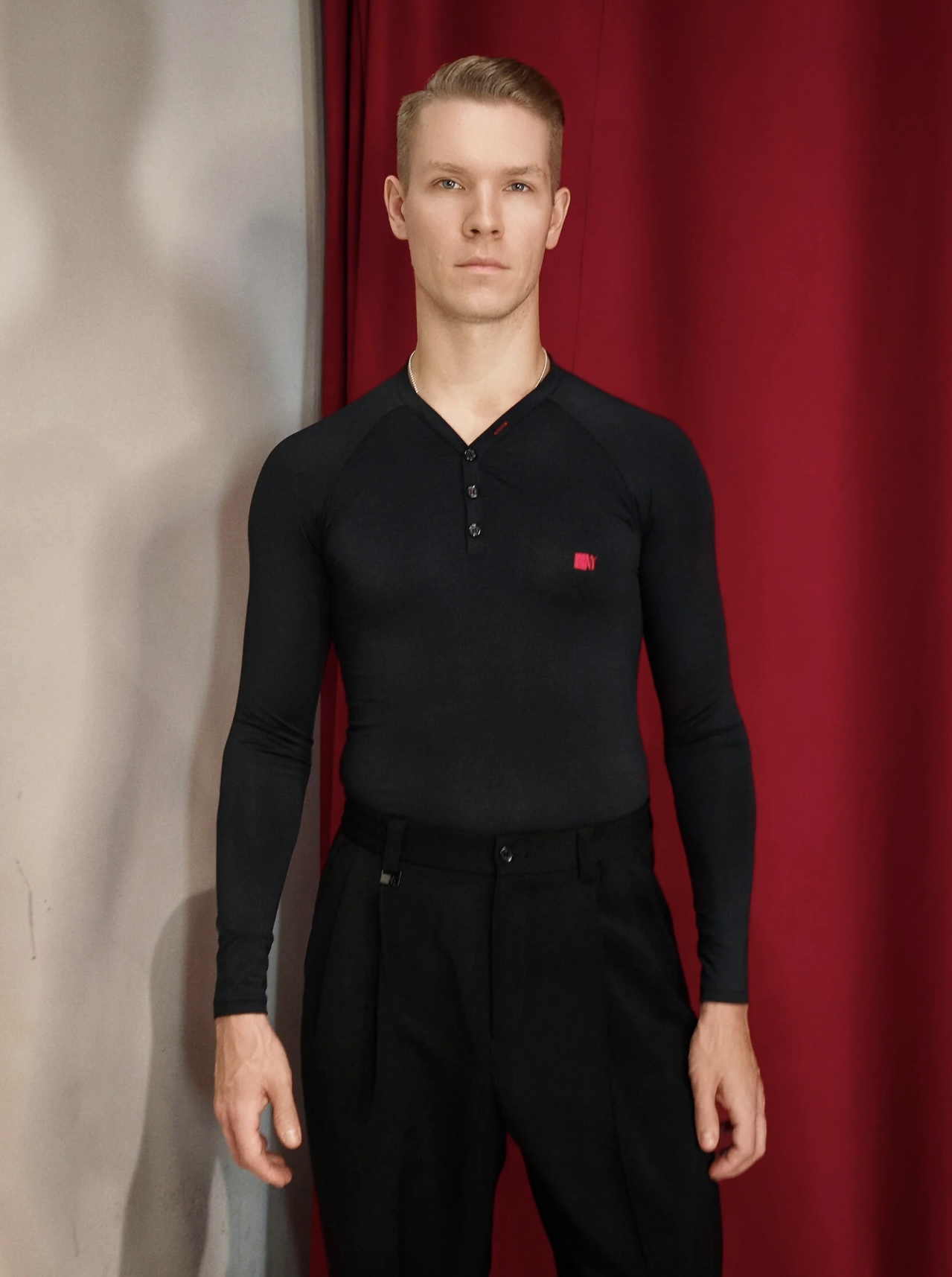 NY 3-buttoned Longsleeves