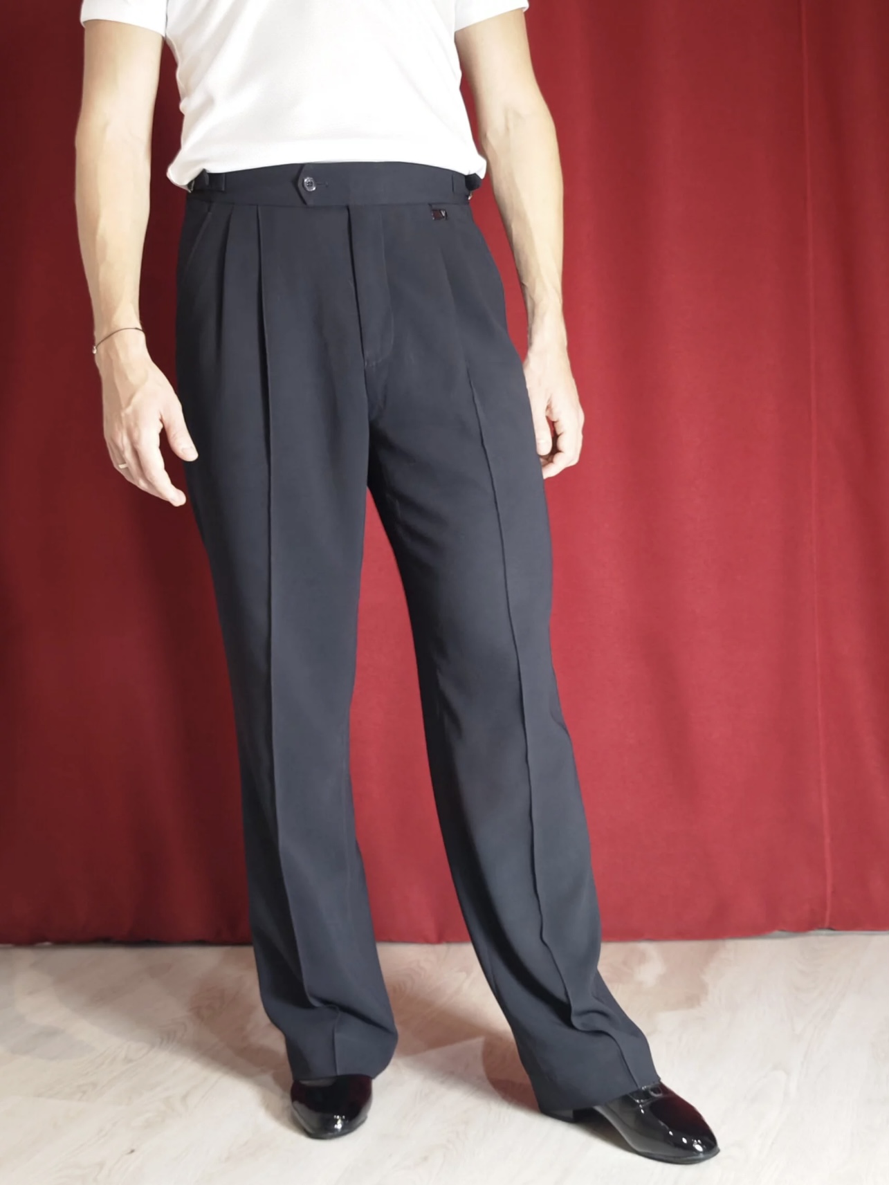 NY Trousers w/ buckle