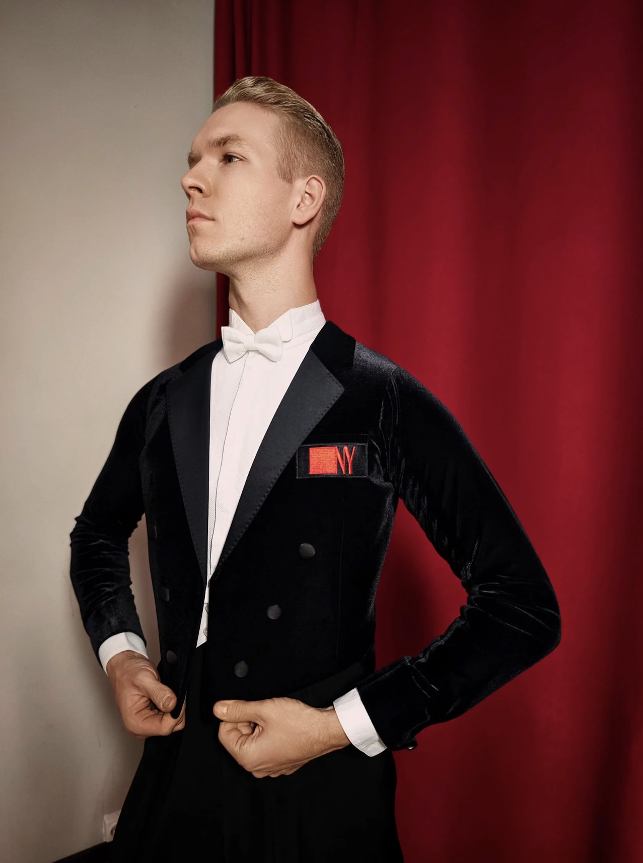 NY Velvet Tailsuit