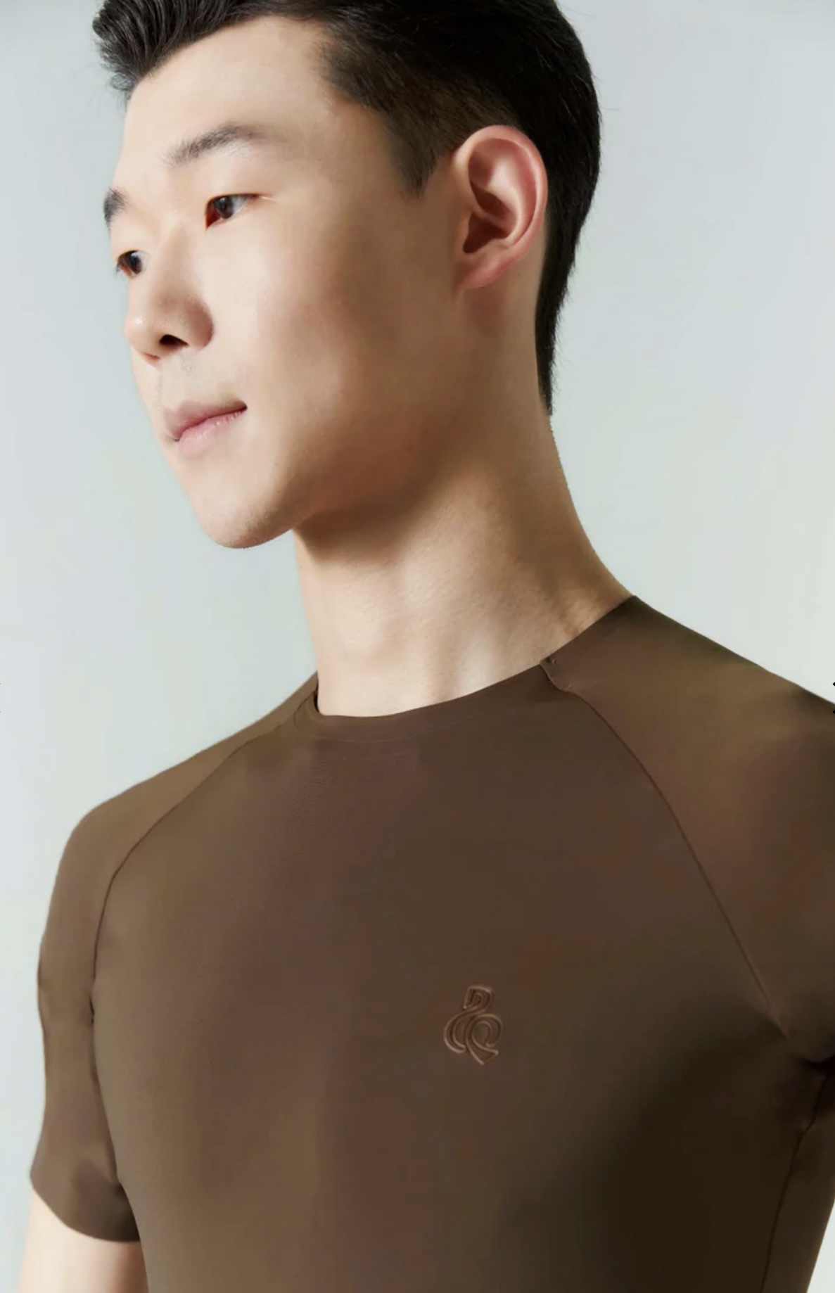M052 - Brown