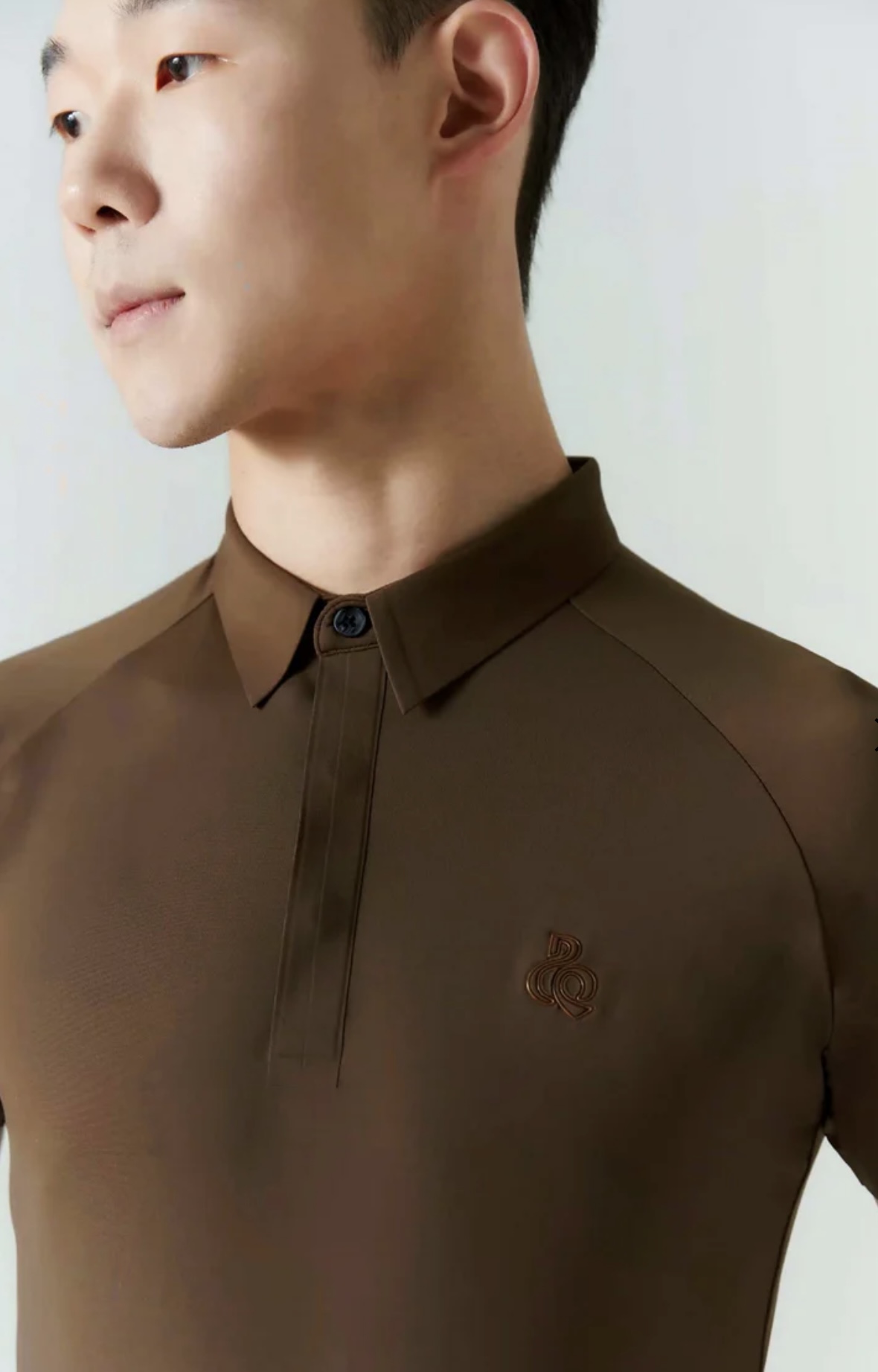 M053 - Brown