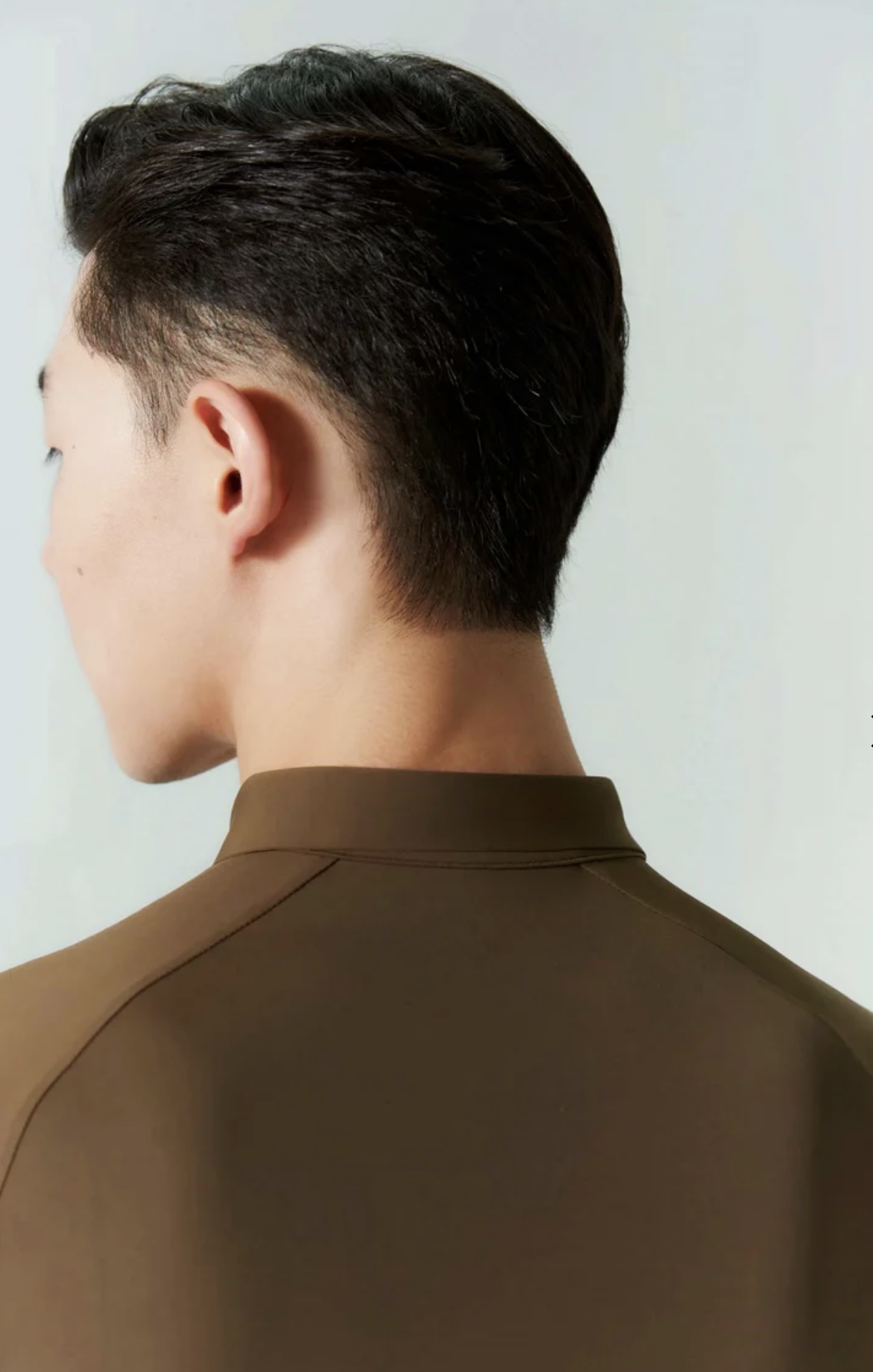 M053 - Brown