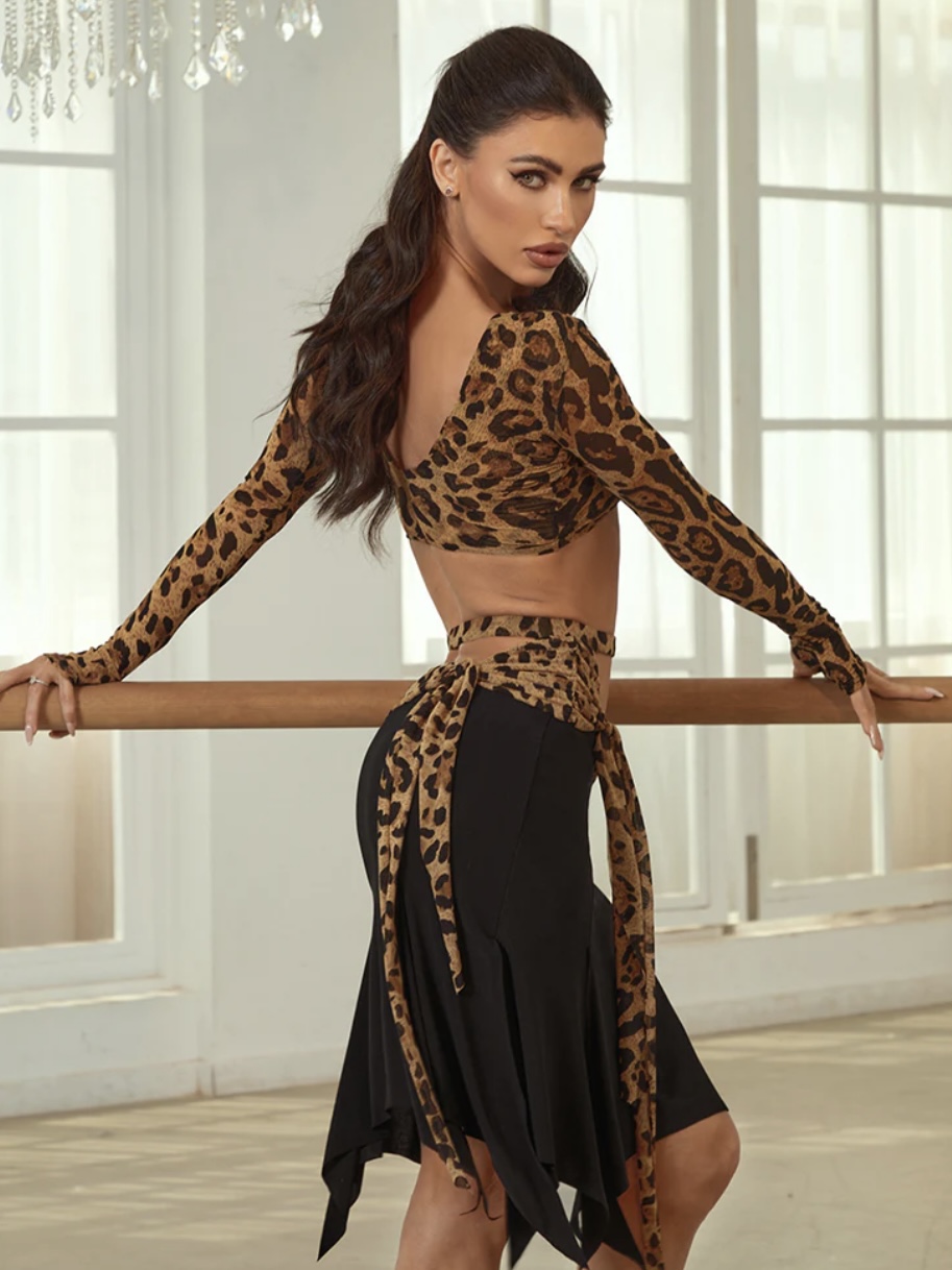 ZYM 24083 - Molly Top (LEOPARD)