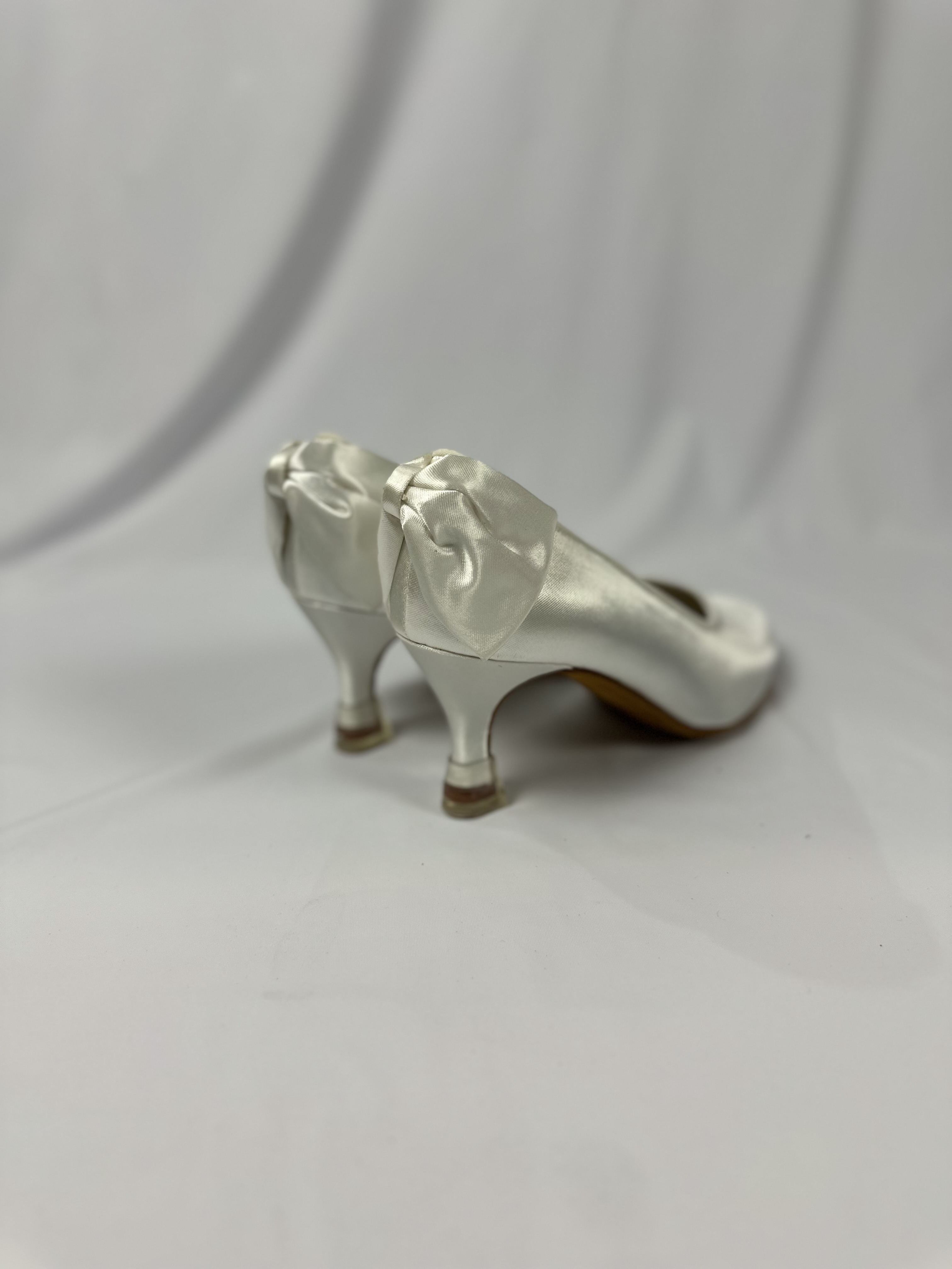 BD 1320 - White