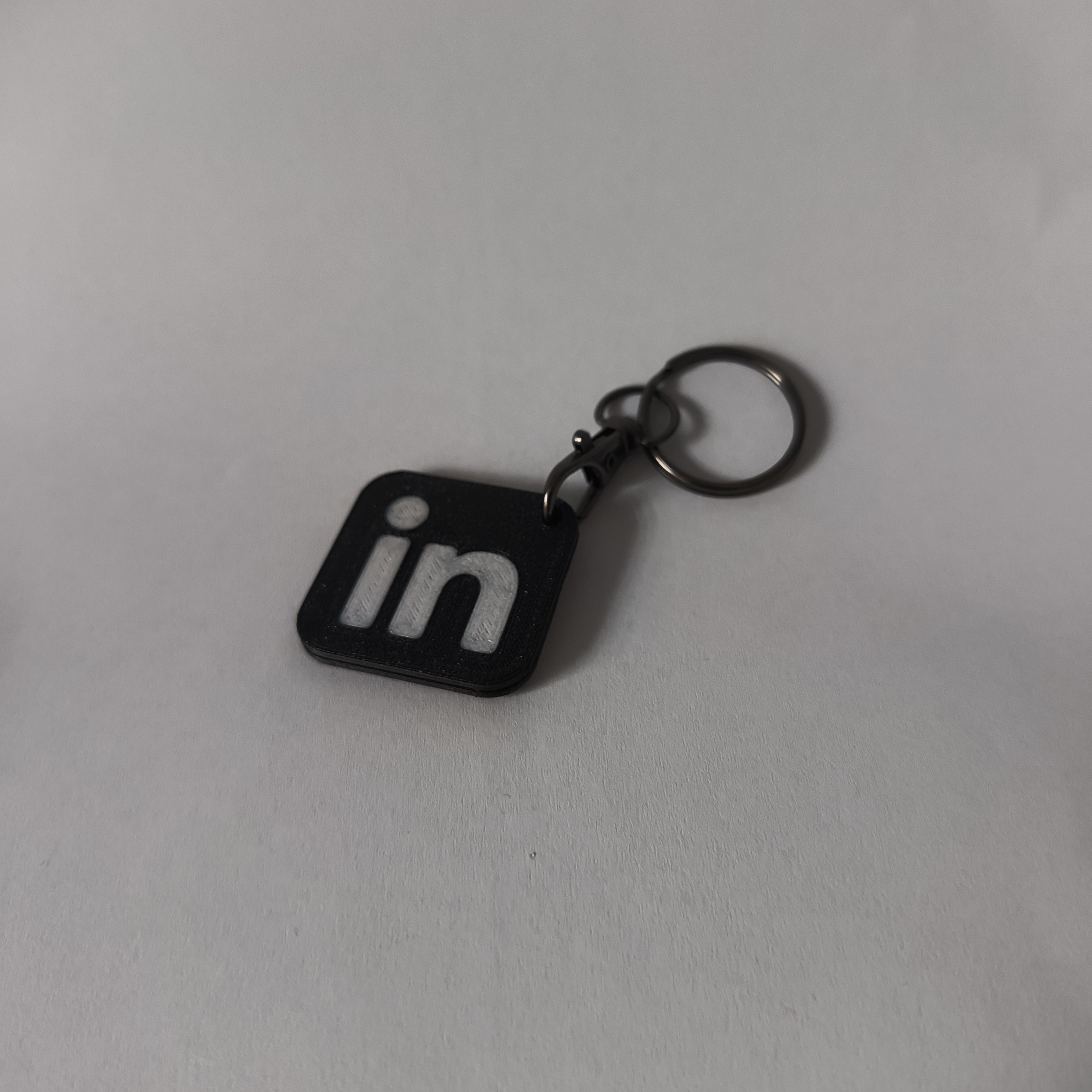 LinkedIn NFC raktų pakabukas