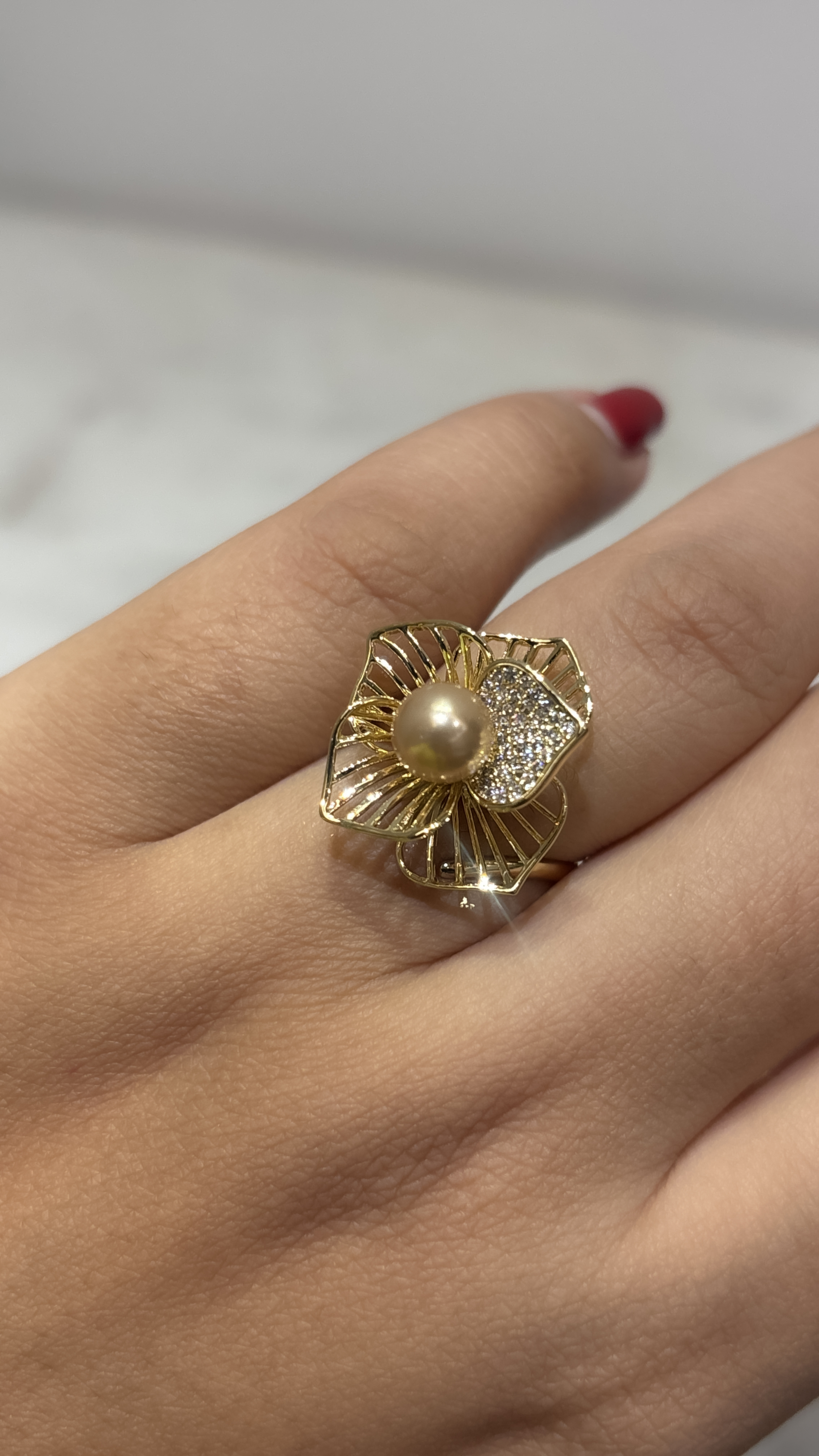 Adjustable Gold Flower Pearl Ring