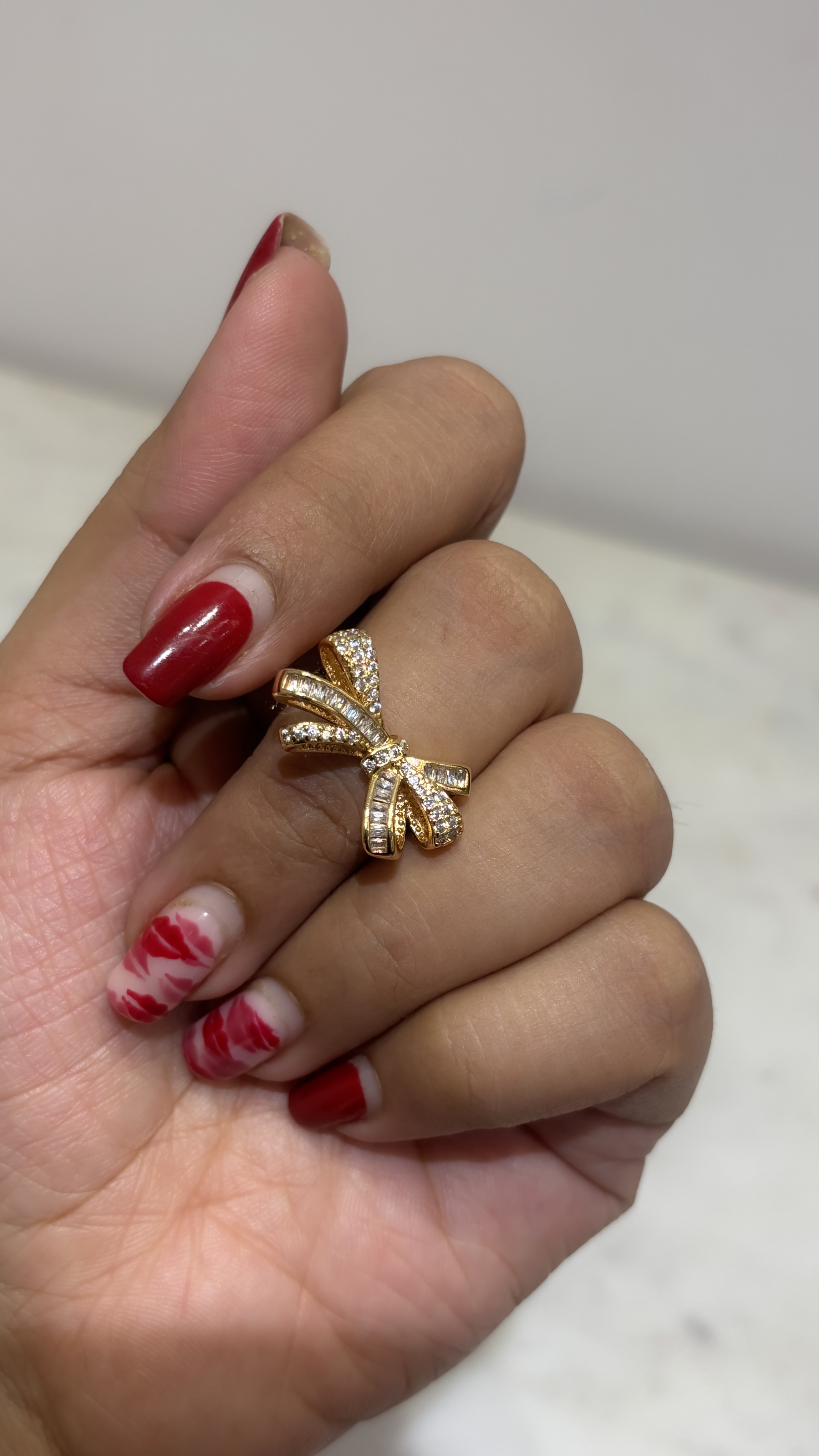 Elegant Gold Bow adjustable Ring