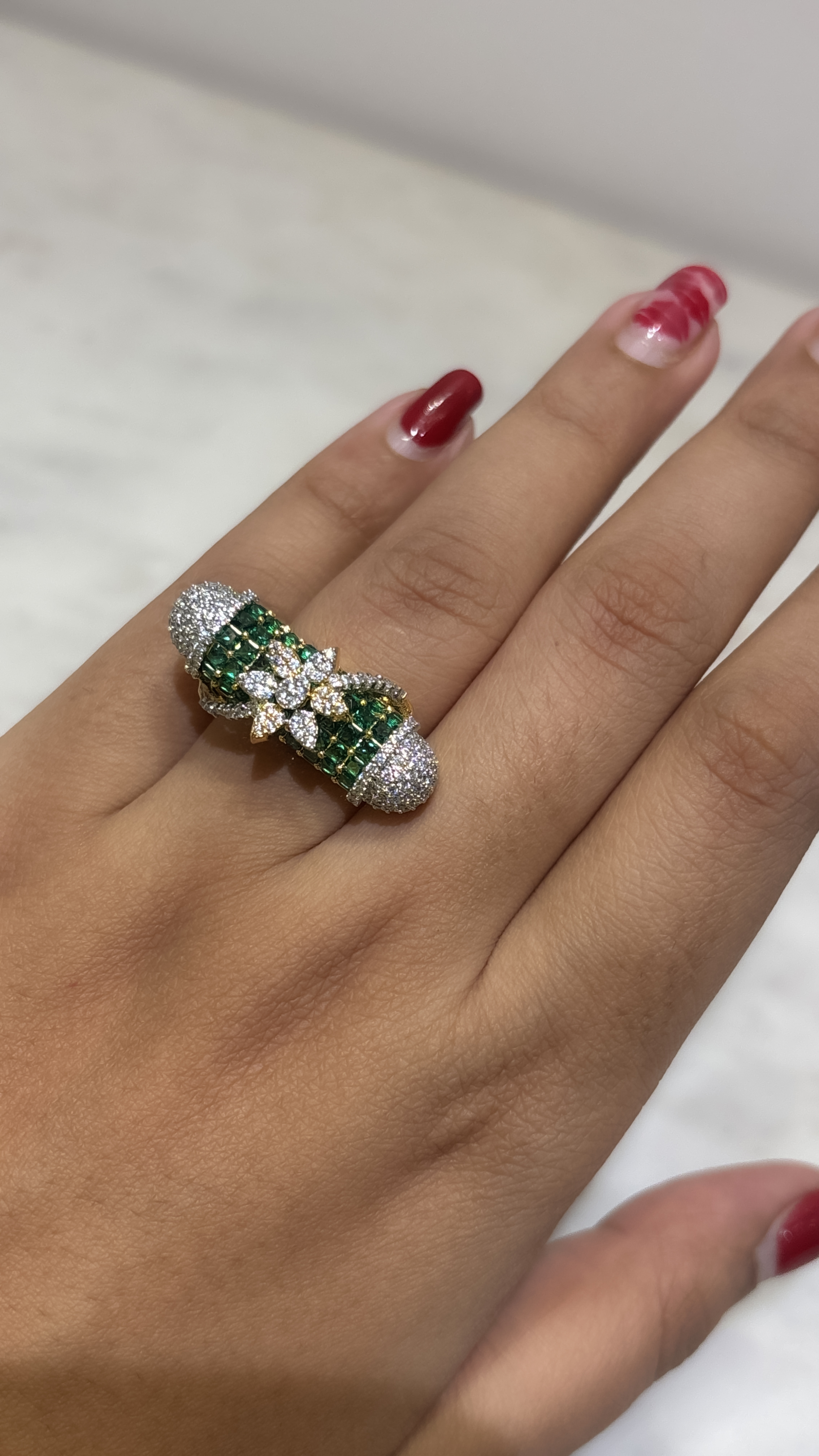Emerald AD adjustable Cocktail Ring